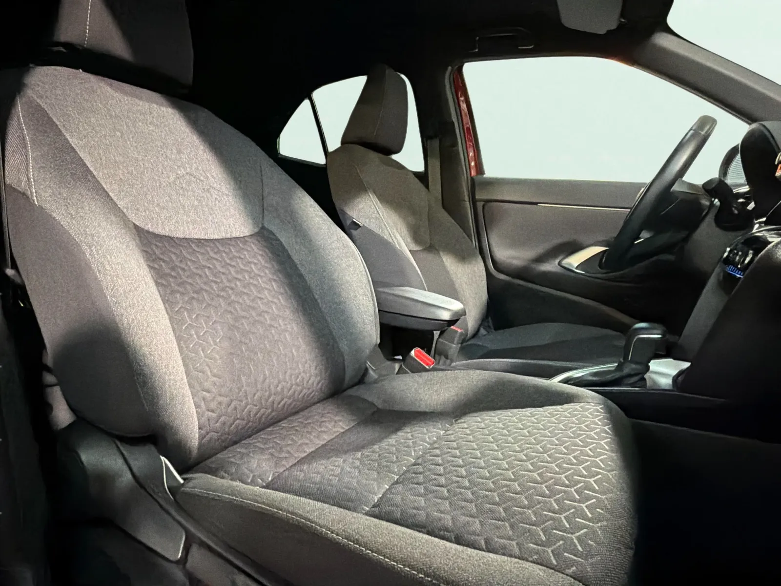 Toyota Yaris Cross 1.5 120H Active Tech - foto 17