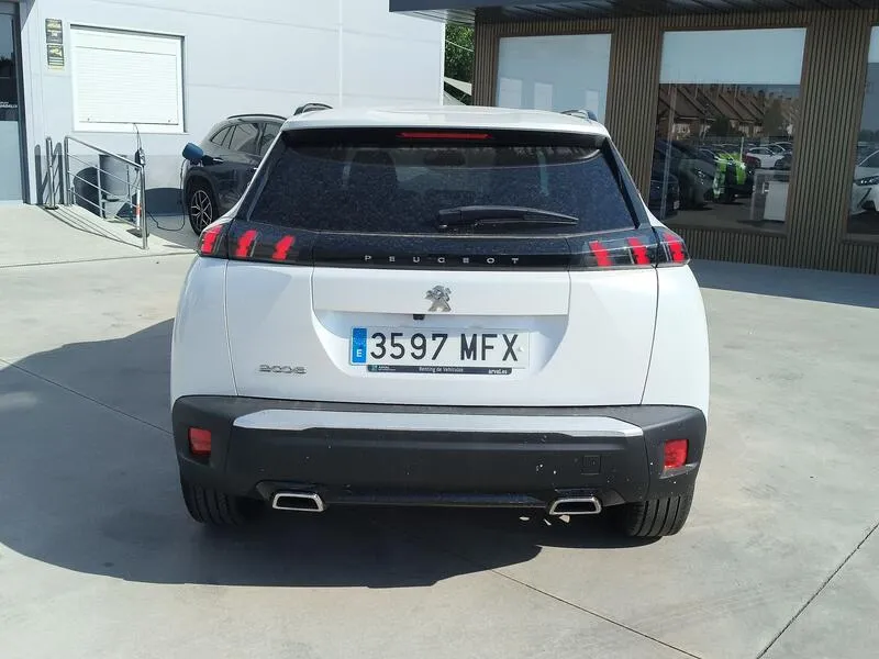 Peugeot 2008 PureTech Allure Pack - foto 5