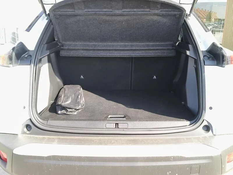 Peugeot 2008 PureTech Allure Pack - foto 38