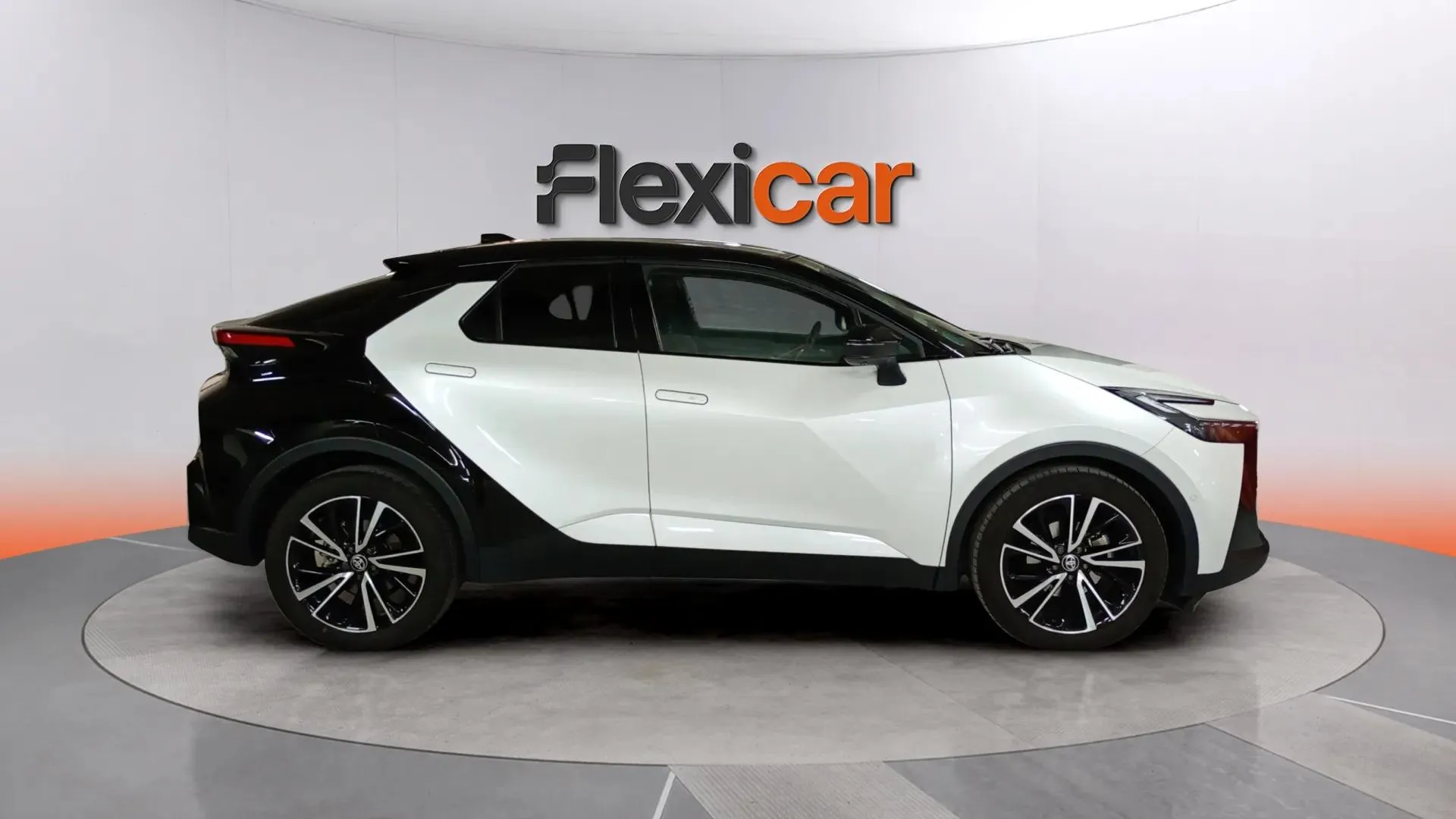 Toyota C-HR 2.0 200H Premiere Edition - foto 3