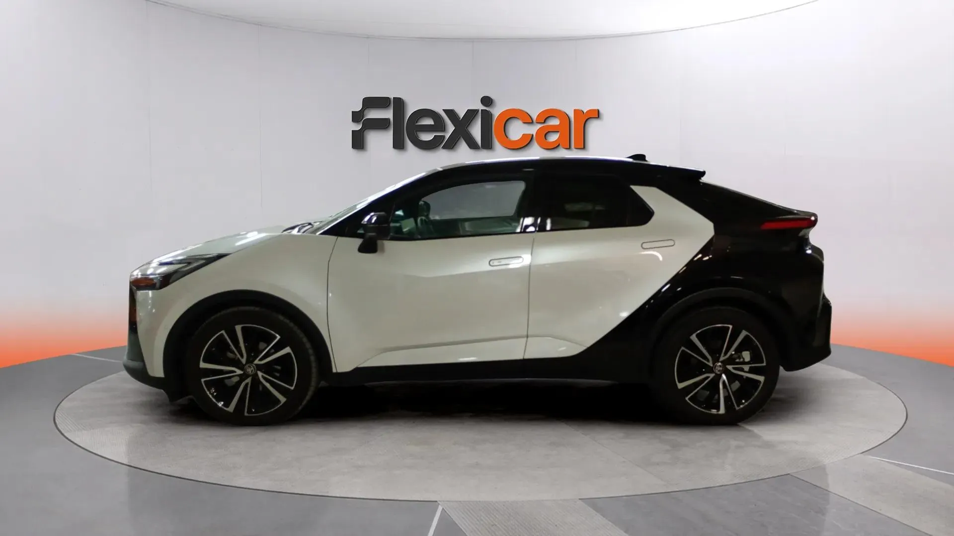 Toyota C-HR 2.0 200H Premiere Edition - foto 4