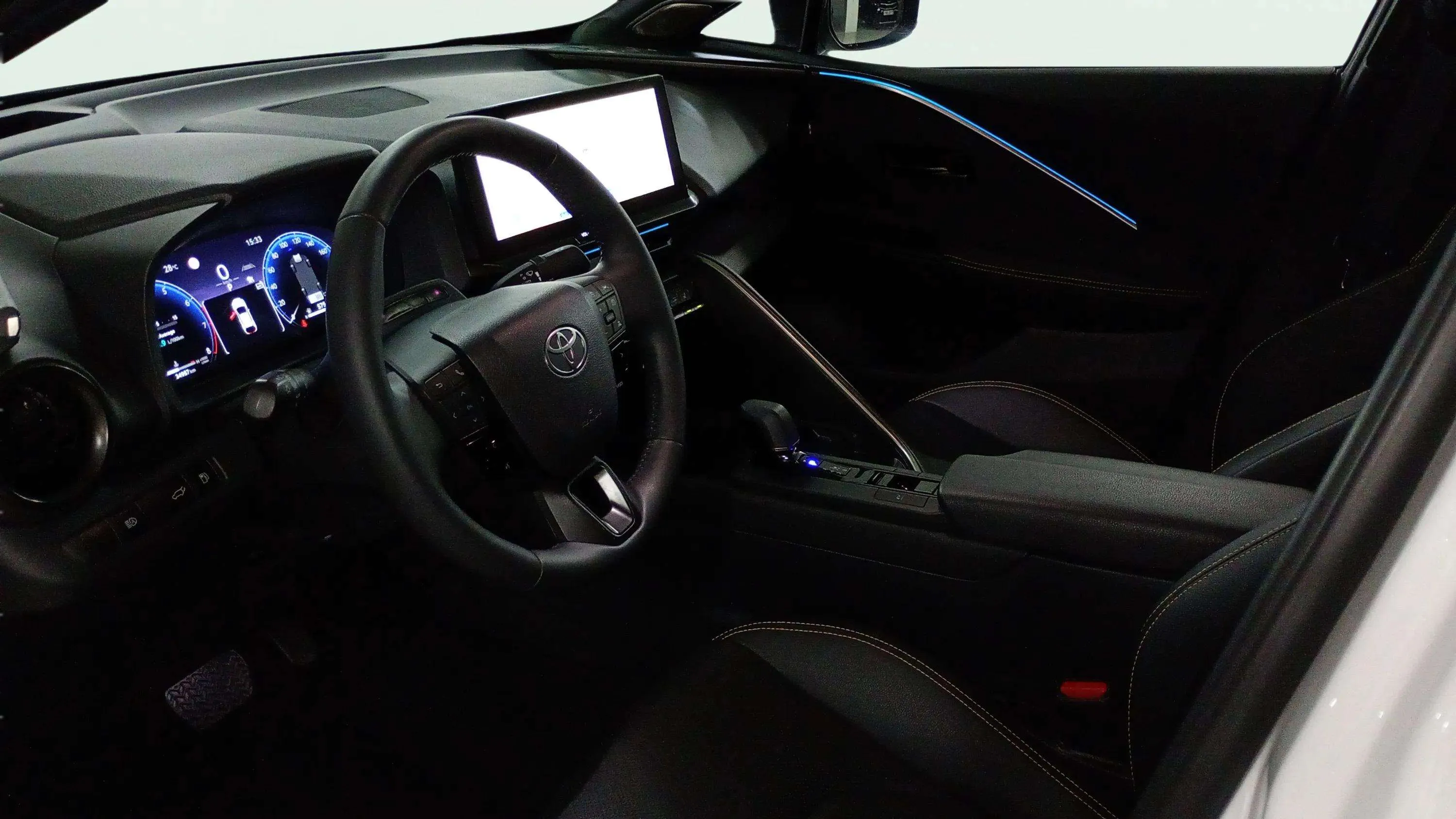 Toyota C-HR 2.0 200H Premiere Edition - foto 11