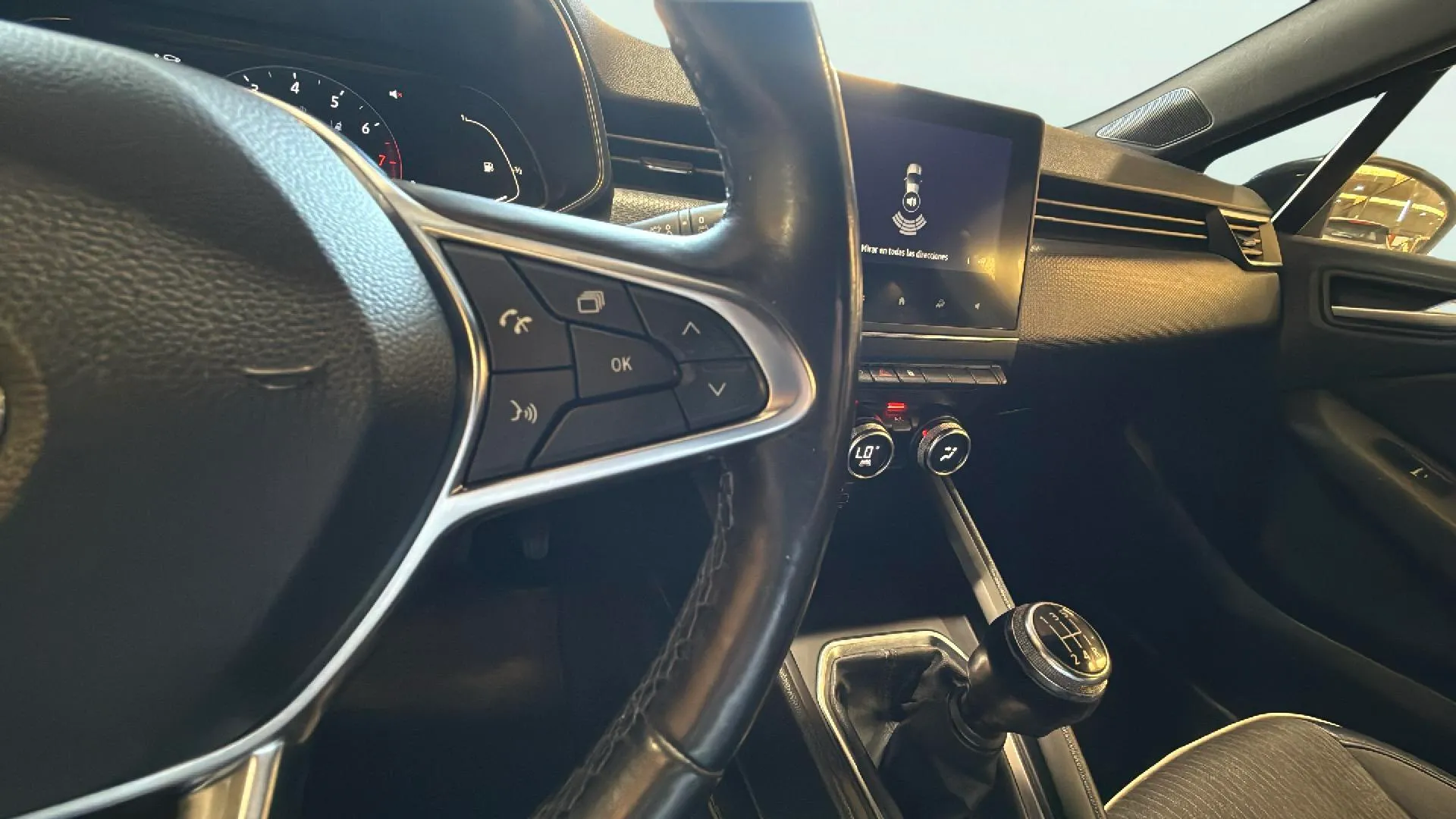 Renault Clio RS Line TCe - foto 23