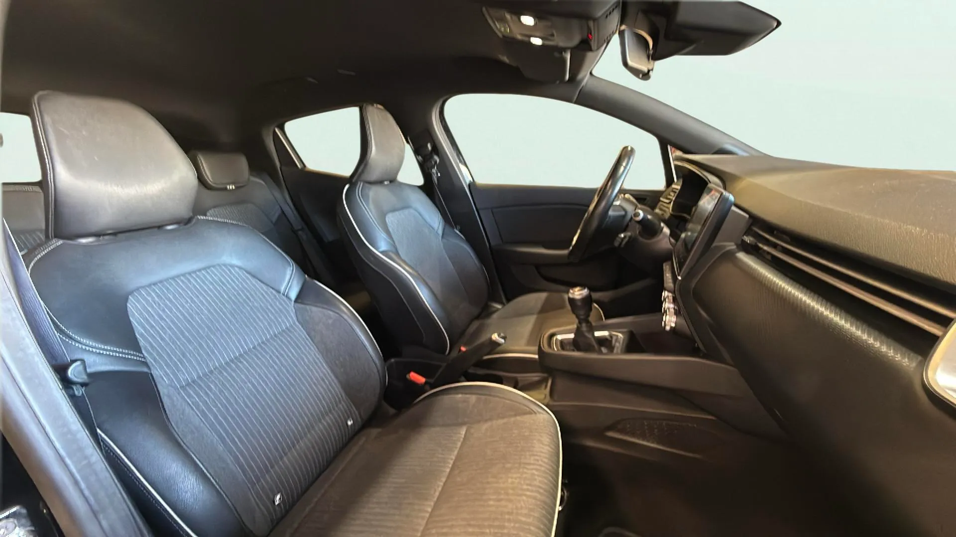 Renault Clio RS Line TCe - foto 13