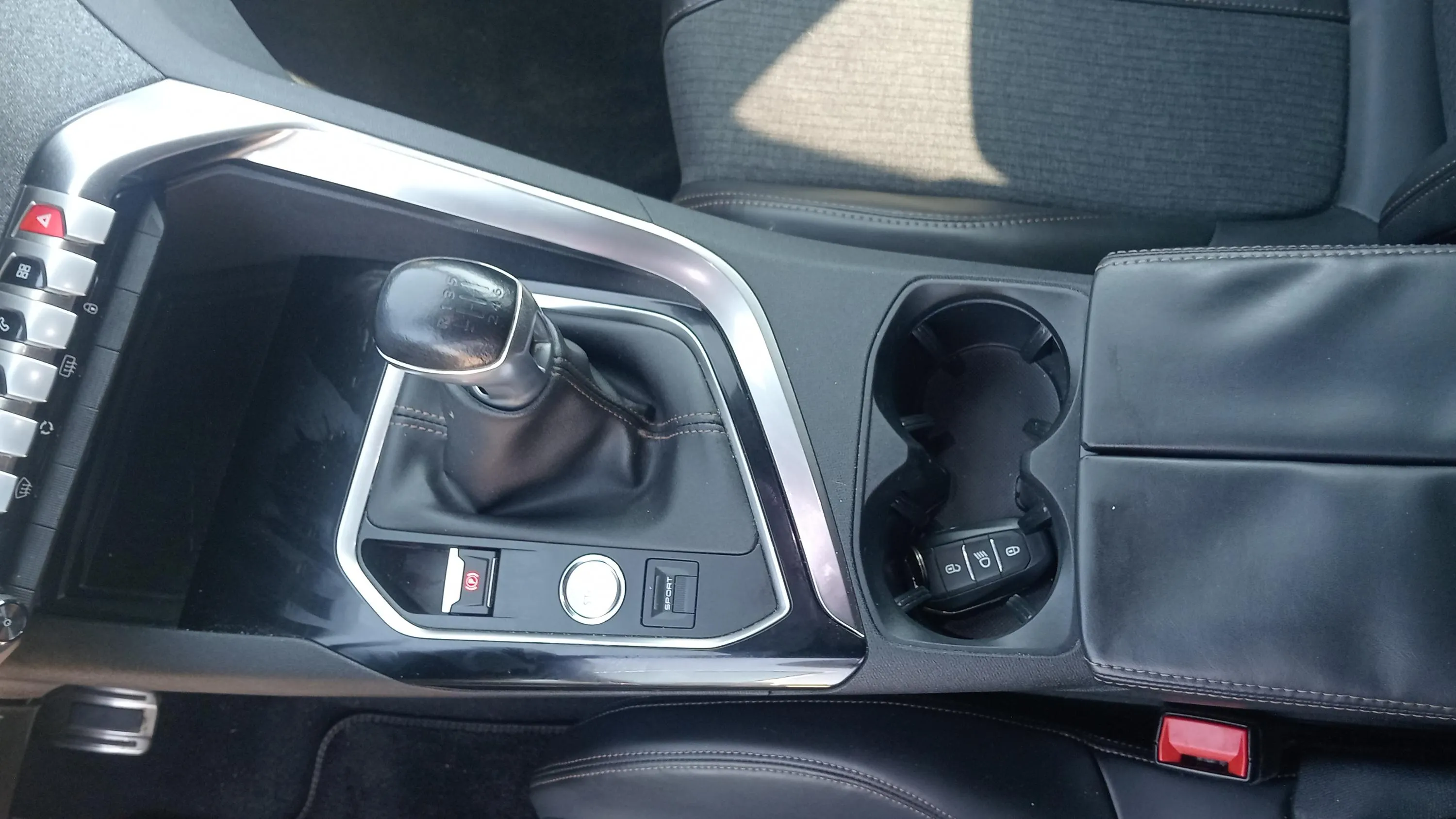 Peugeot 5008 GT-Line 1.6L BlueHDi - foto 22