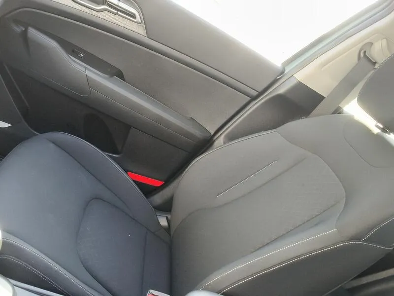 Kia Sportage 1.6 T-GDi Concept - foto 34