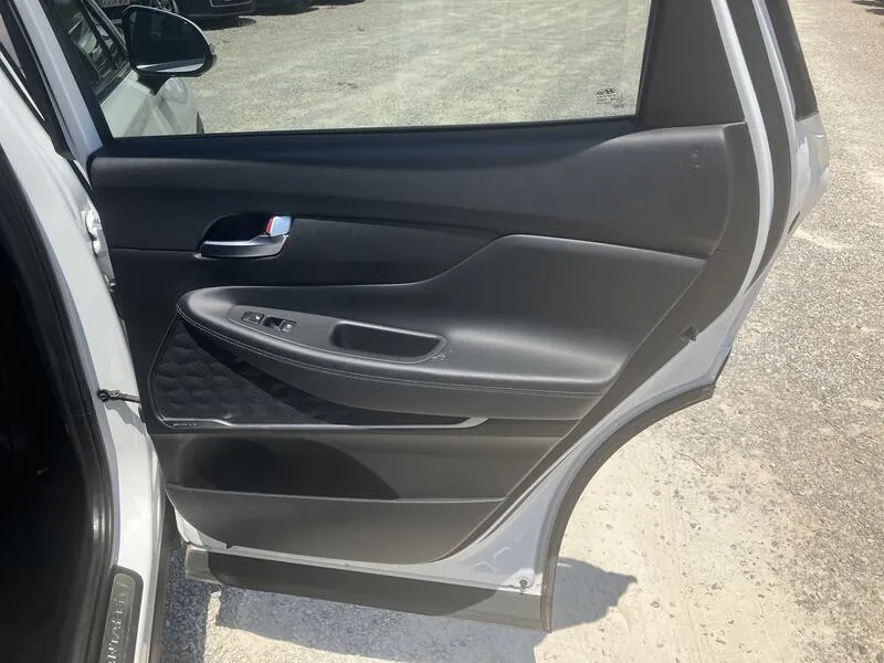 Hyundai Santa Fe 1.6 T-GDi PHEV Tecno *7 Plazas* - foto 32