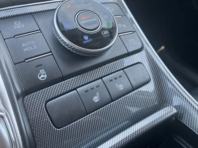 Hyundai Santa Fe 1.6 T-GDi PHEV Tecno *7 Plazas* - foto 31