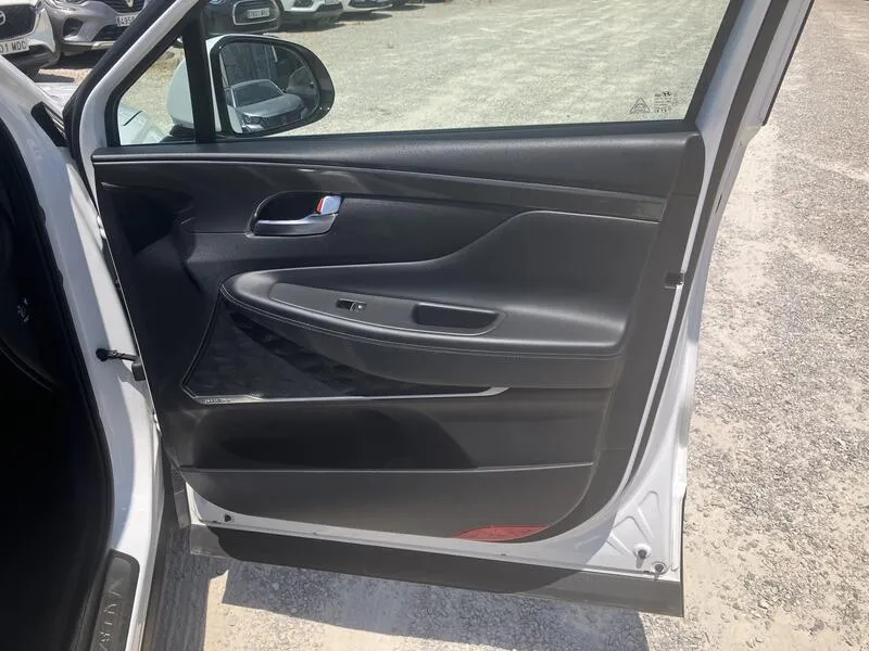 Hyundai Santa Fe 1.6 T-GDi PHEV Tecno *7 Plazas* - foto 43