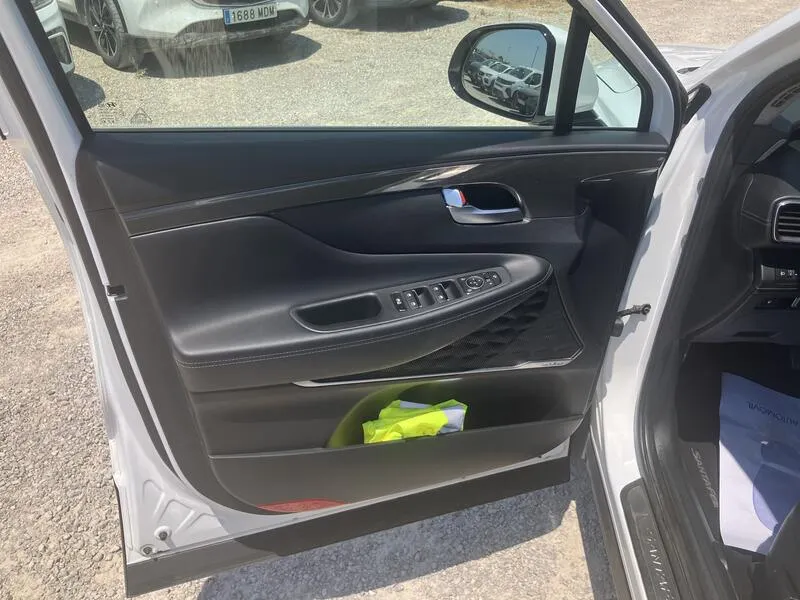 Hyundai Santa Fe 1.6 T-GDi PHEV Tecno *7 Plazas* - foto 35