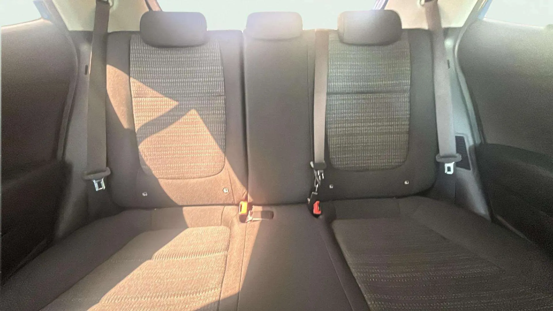 Kia Stonic 1.0 T-GDi MHEV Drive DCT - foto 19