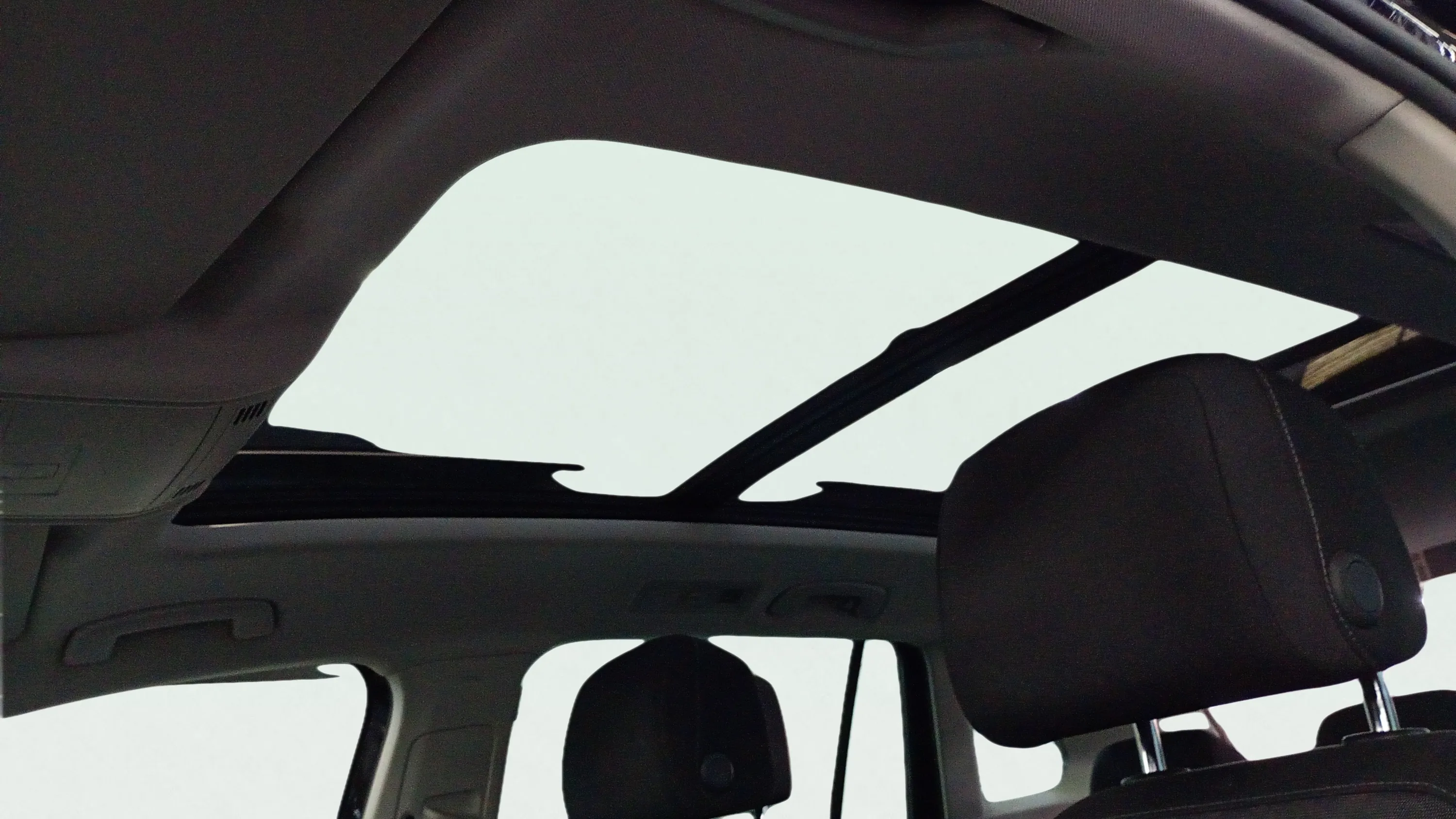 Volkswagen Tiguan Edition 1.4 TSI - foto 19
