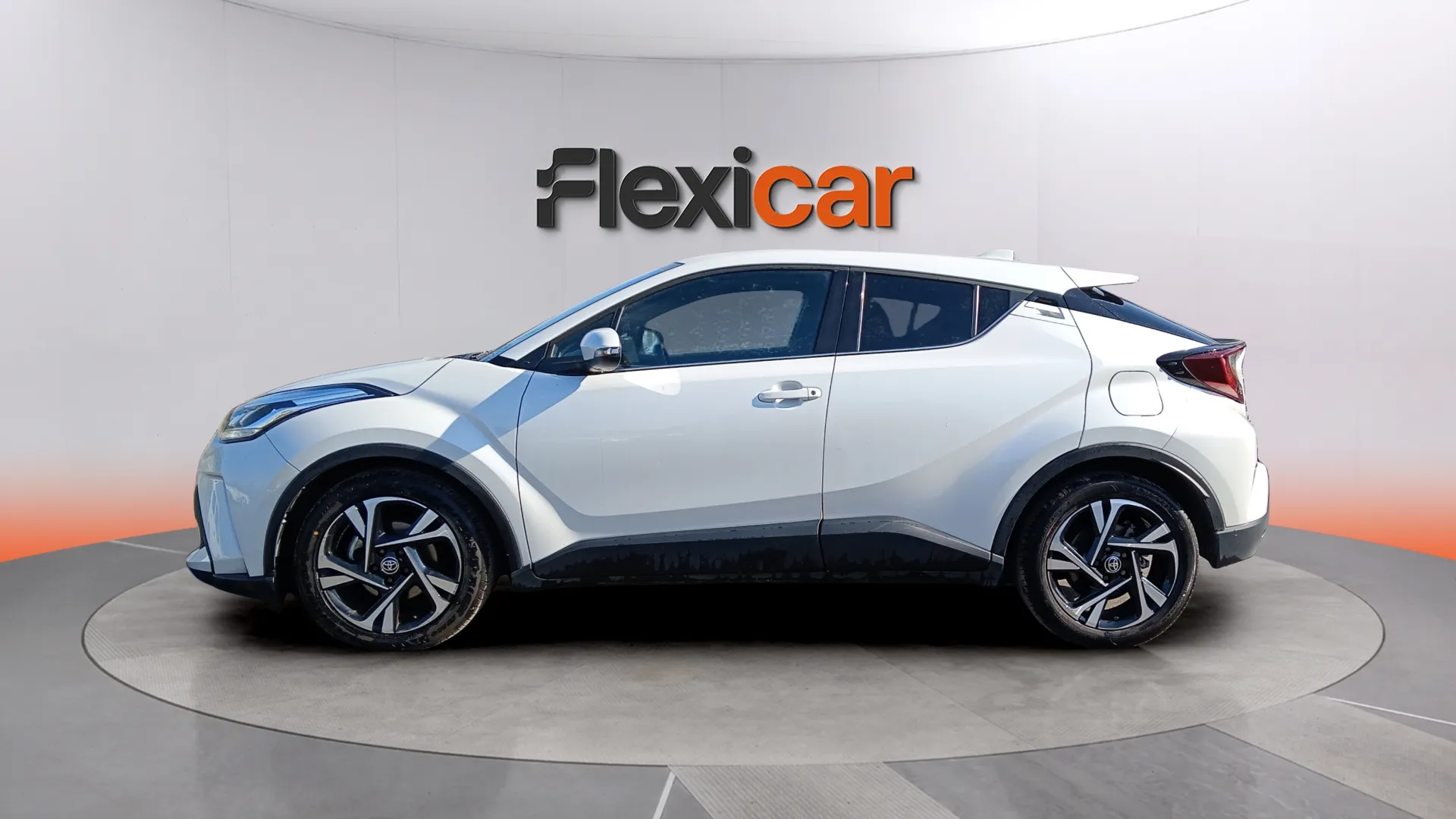 Toyota C-HR 1.8 125H Advance - foto 4