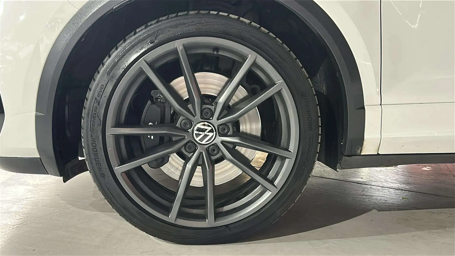 Volkswagen T-Roc R 2.0 TSI 4Motion DSG - foto 27