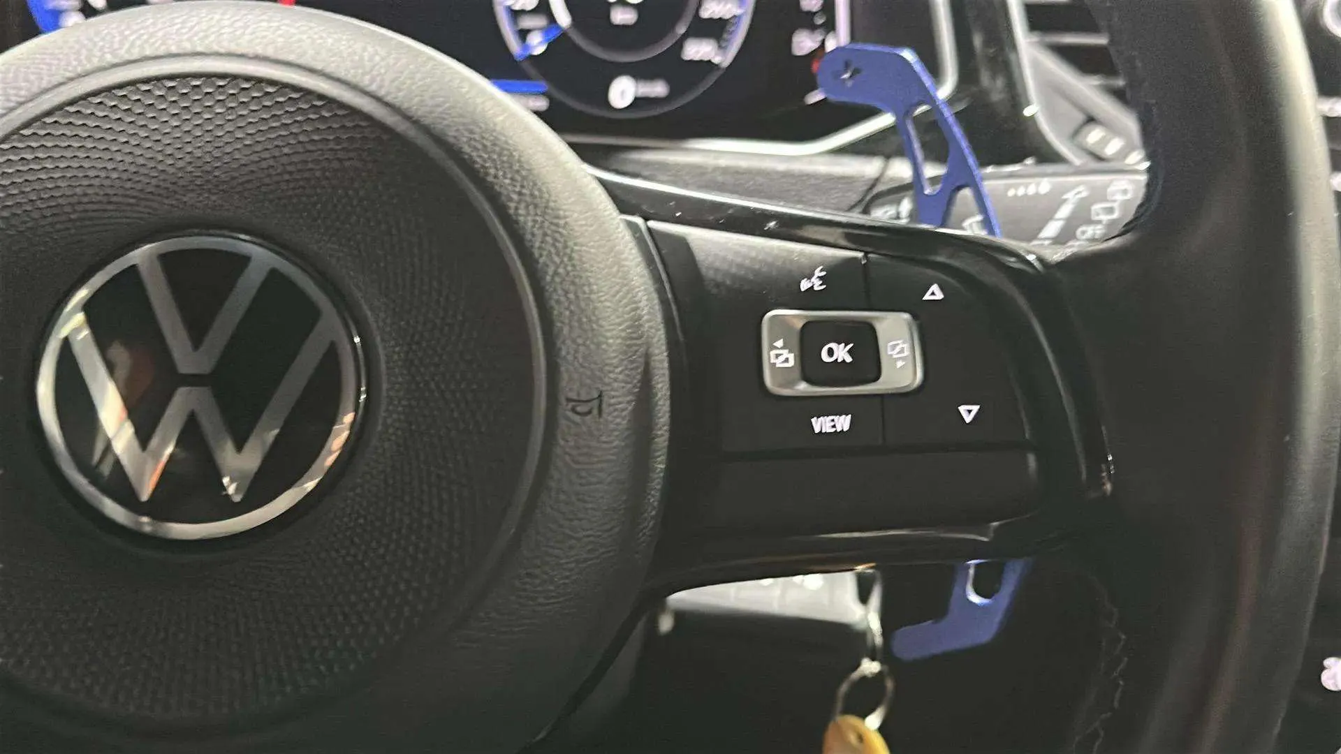 Volkswagen T-Roc R 2.0 TSI 4Motion DSG - foto 13