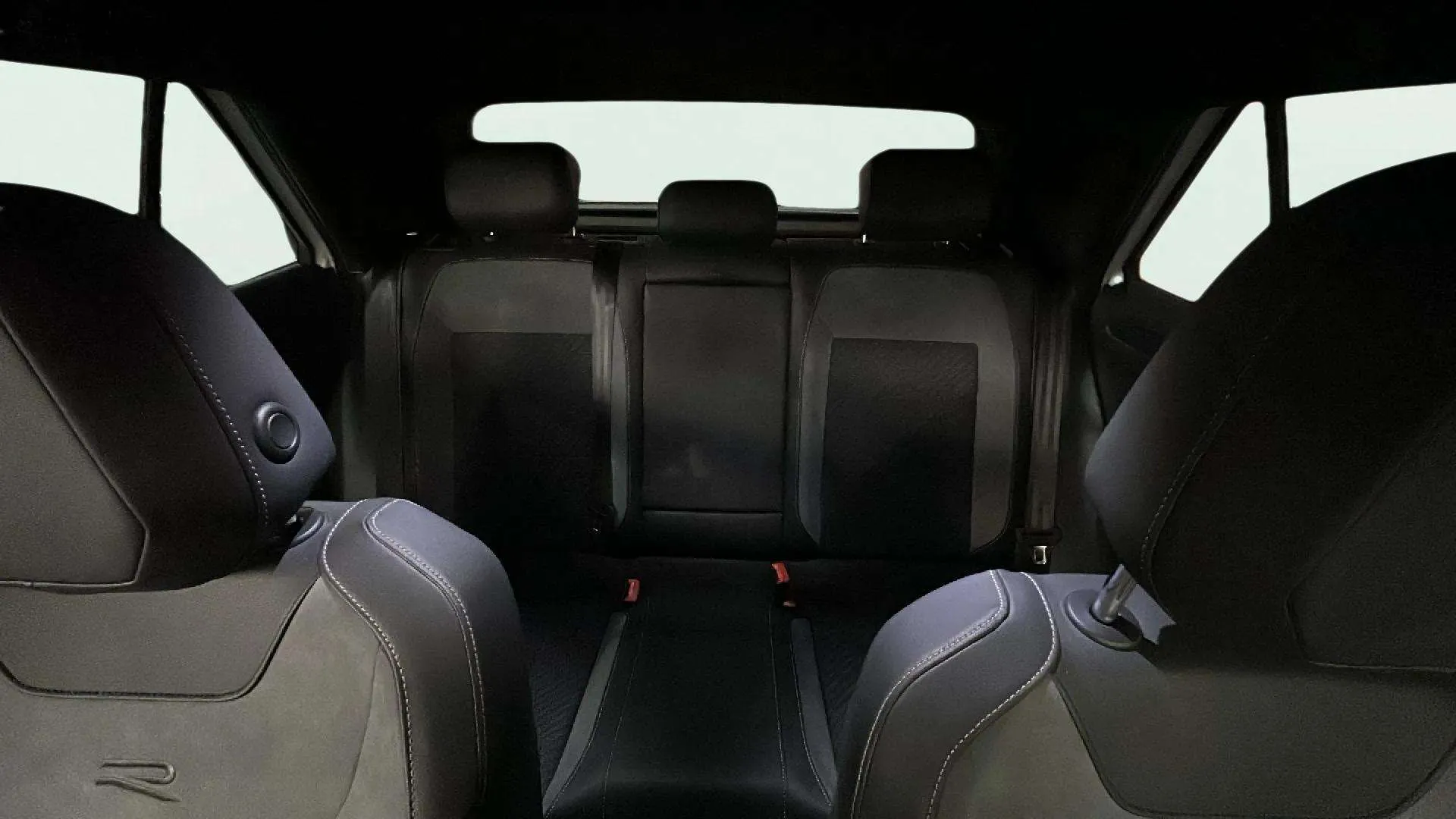 Volkswagen T-Roc R 2.0 TSI 4Motion DSG - foto 22