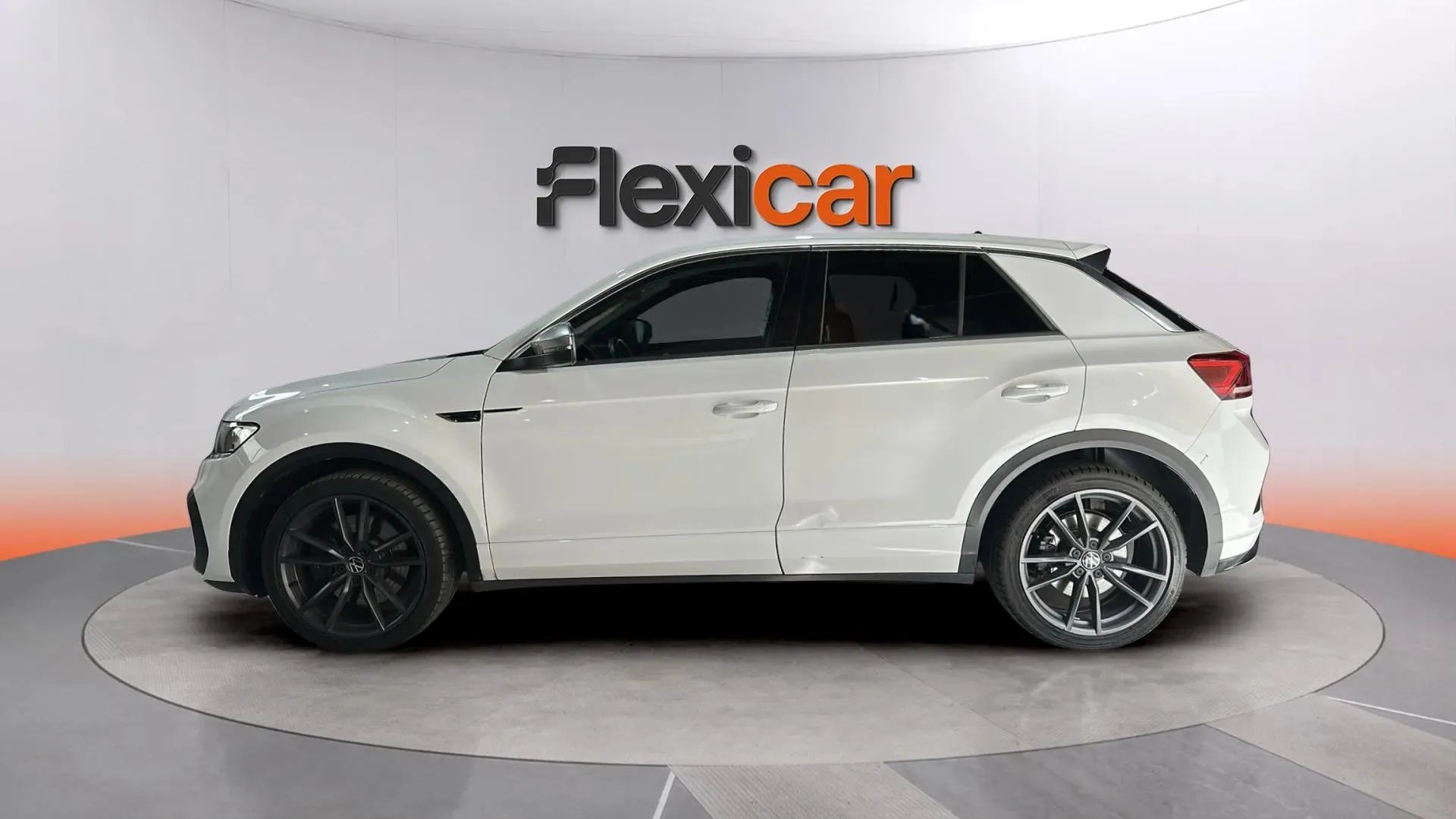 Volkswagen T-Roc R 2.0 TSI 4Motion DSG - foto 4