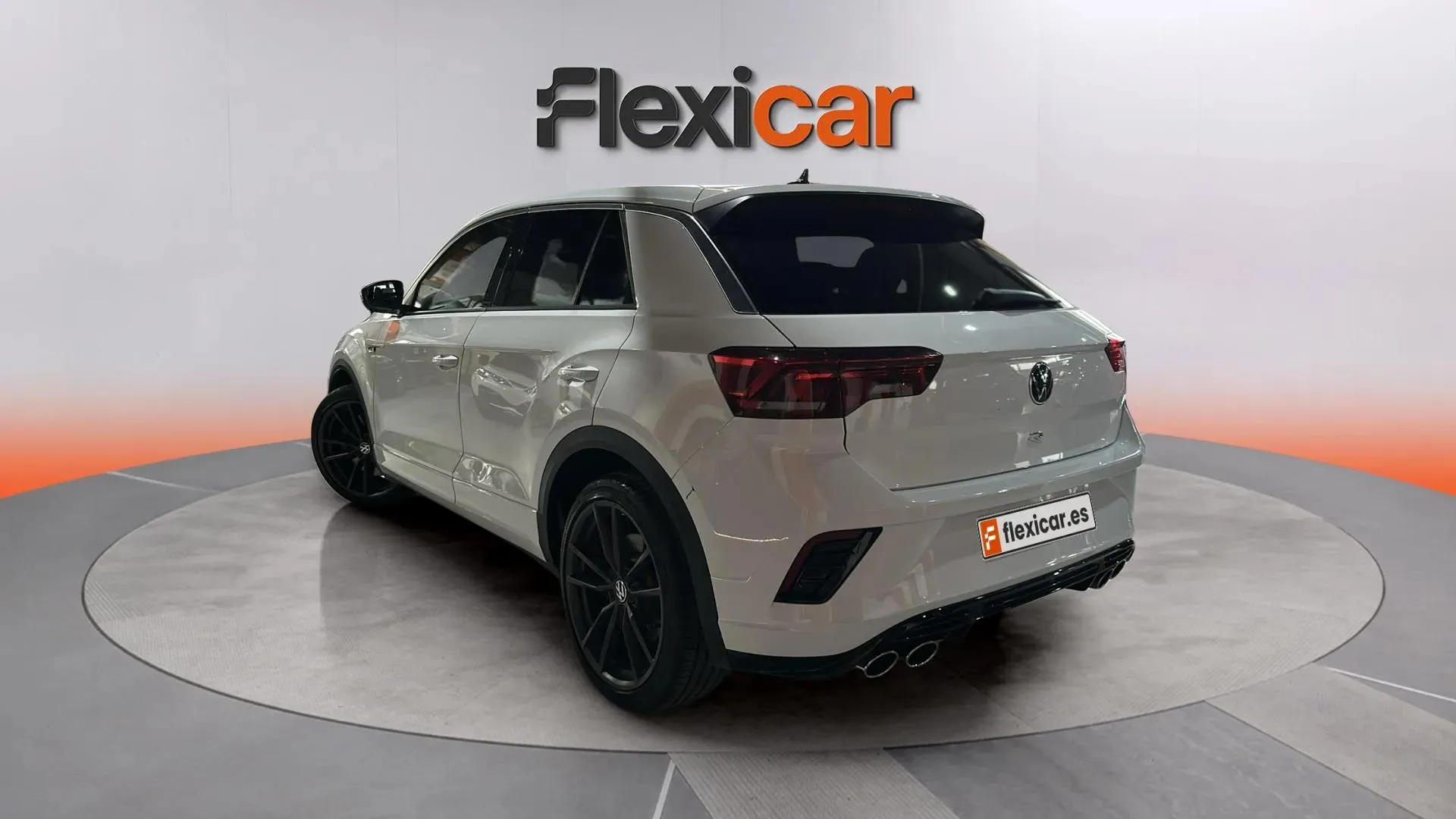 Volkswagen T-Roc R 2.0 TSI 4Motion DSG - foto 5
