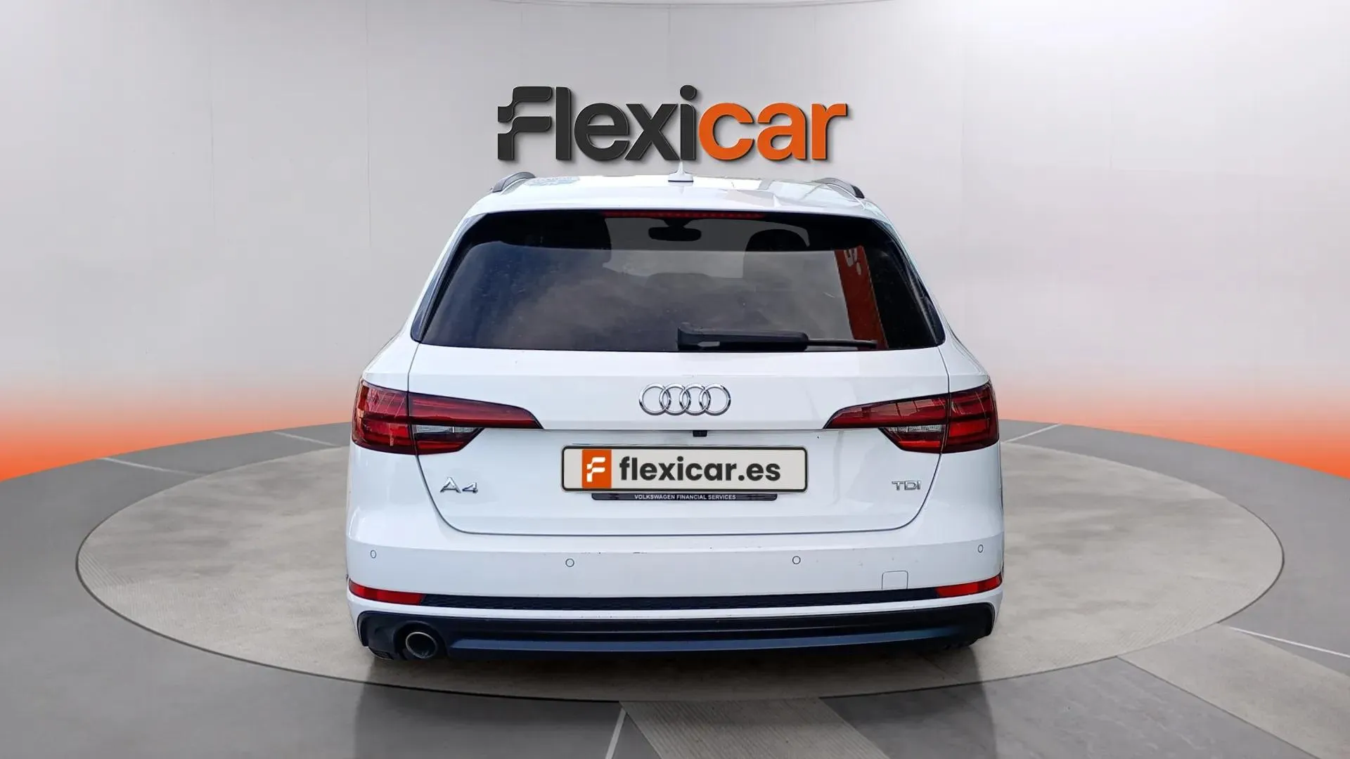 Audi A4 Avant Black line 35 TDI S tronic - foto 4
