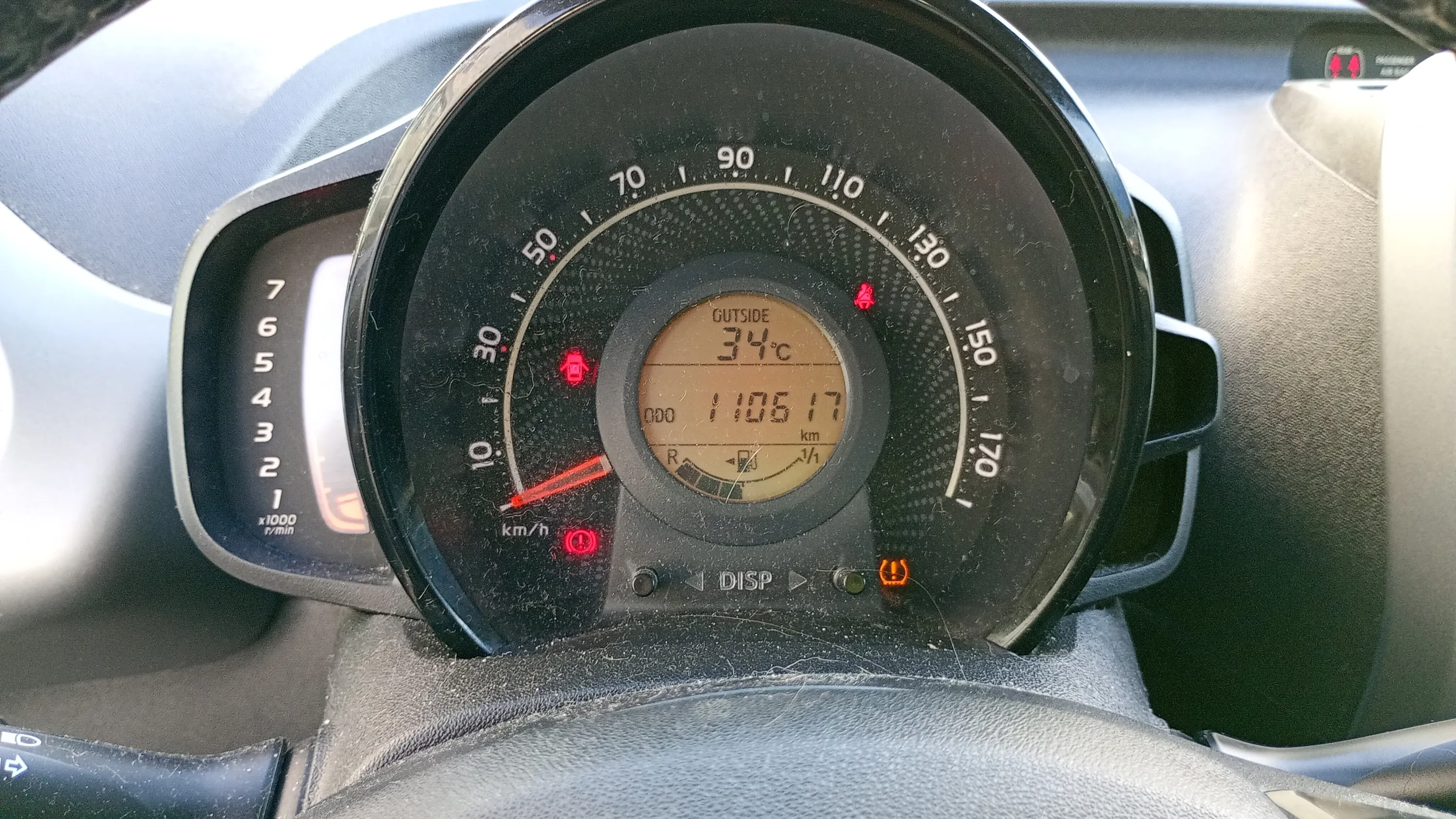 Toyota Aygo 1.0 70 x-cite - foto 11