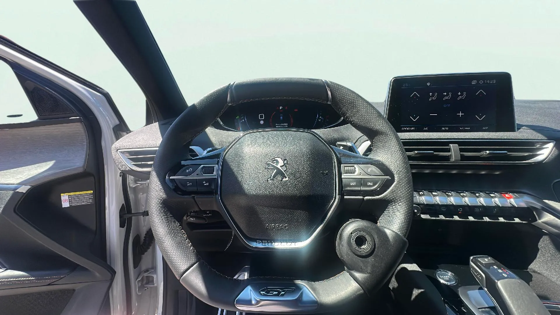 Peugeot 3008 2.0BLUEHDI GT - foto 15