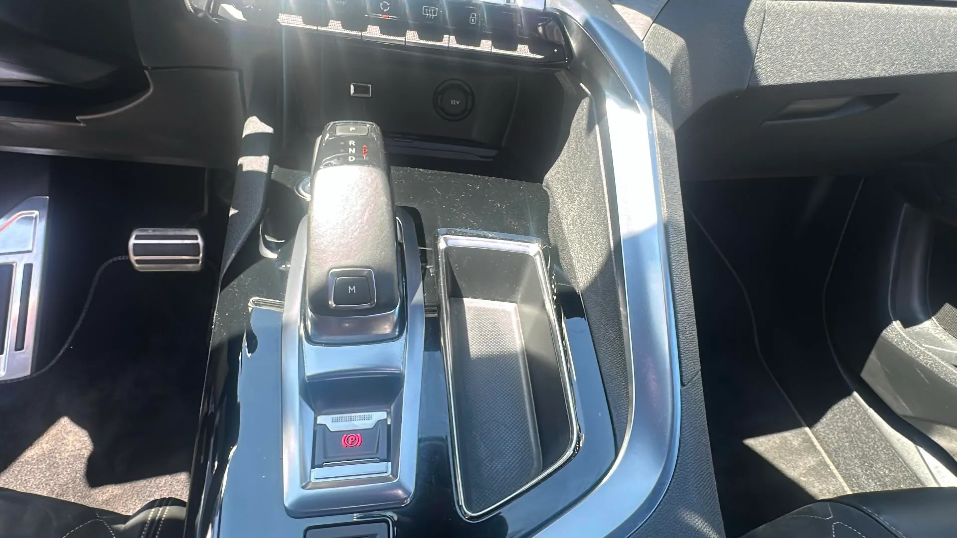 Peugeot 3008 2.0BLUEHDI GT - foto 23