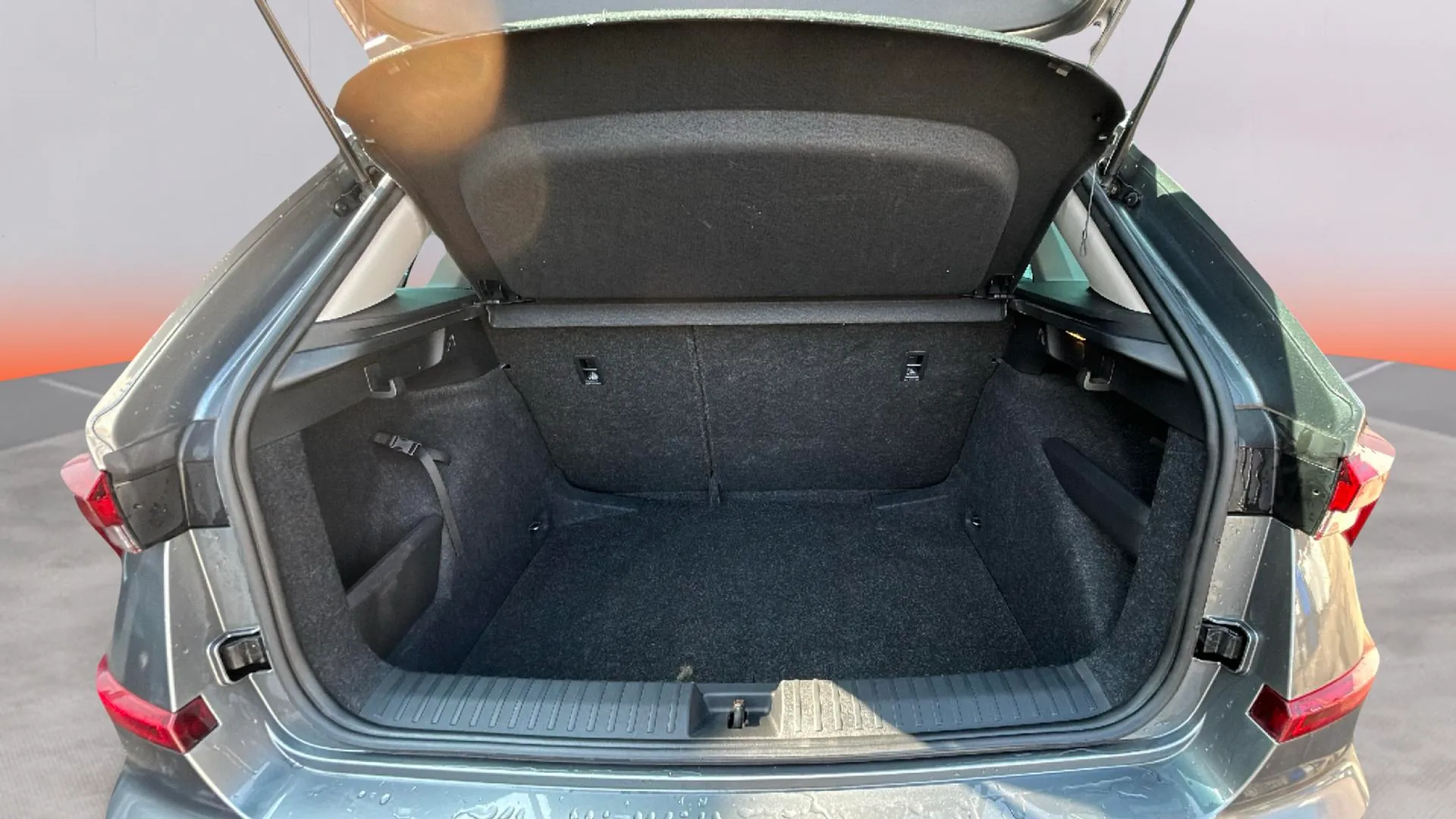 Škoda Kamiq 1.0 TSI DSG Selection - foto 12