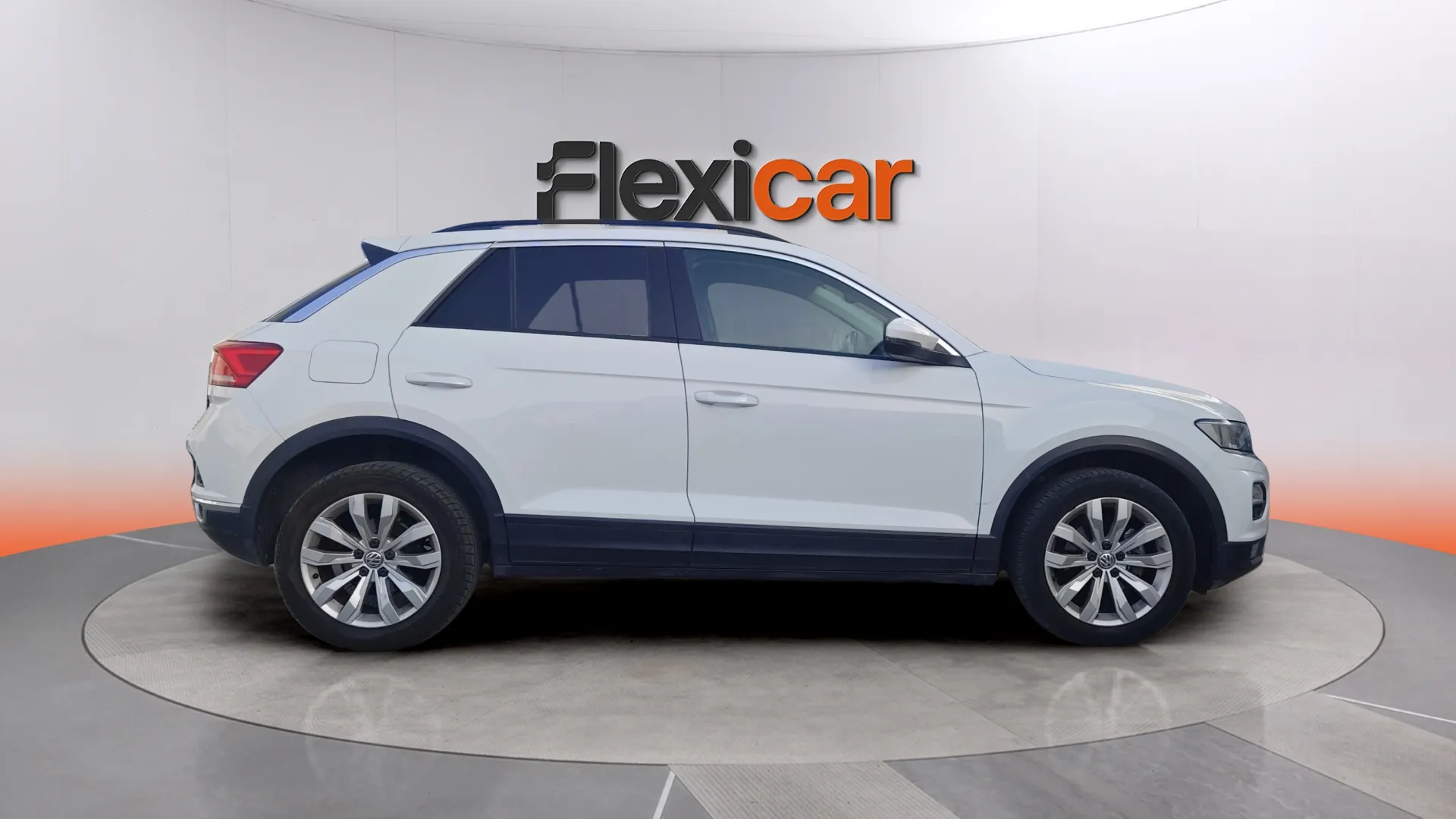 Volkswagen T-Roc Advance 1.5 TSI DSG - foto 2