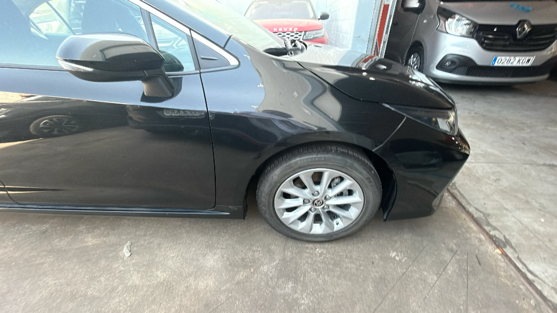 Toyota Corolla Sedán 1.5 Active - foto 22