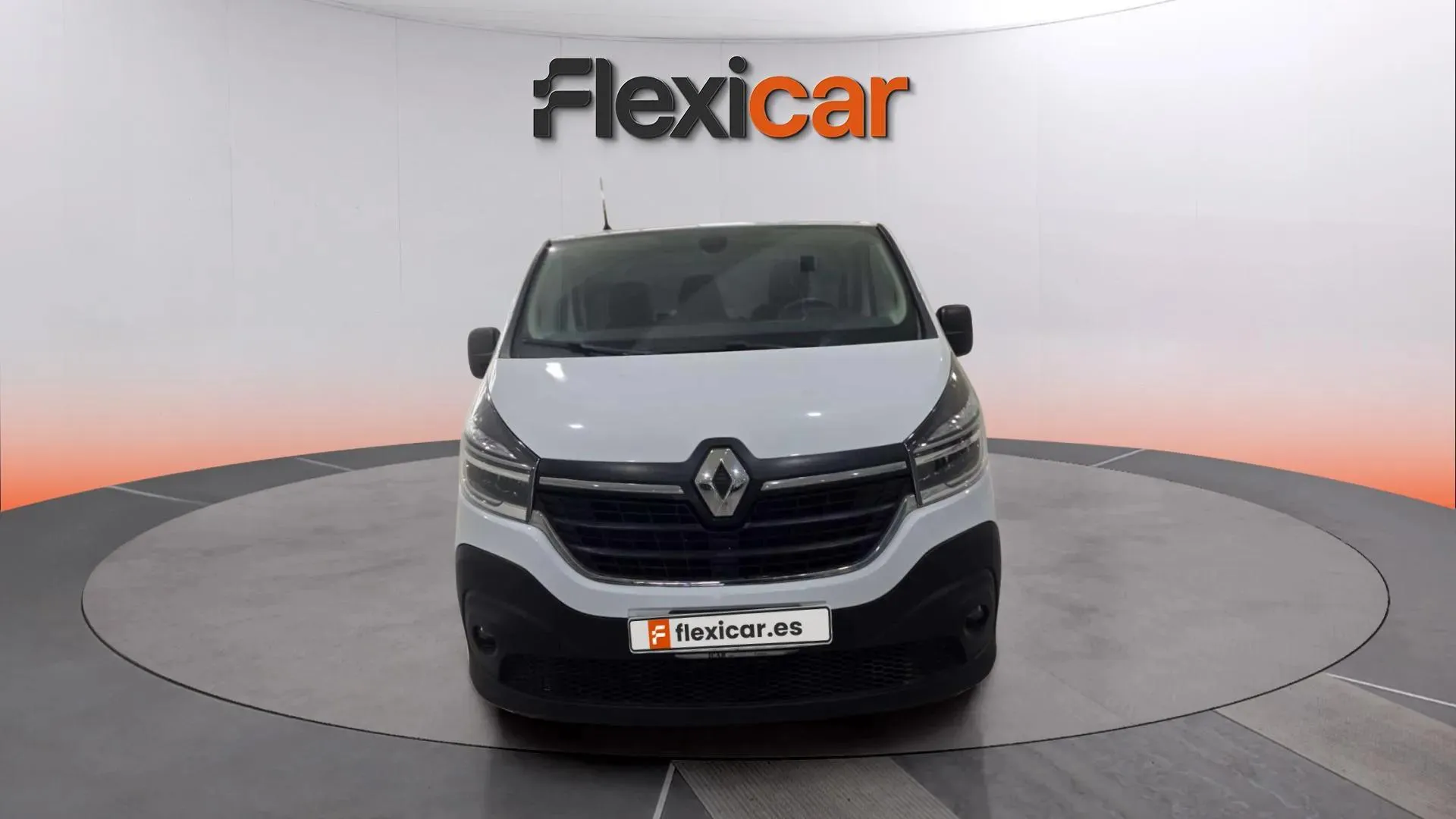 Renault Trafic 2.0 - foto 2