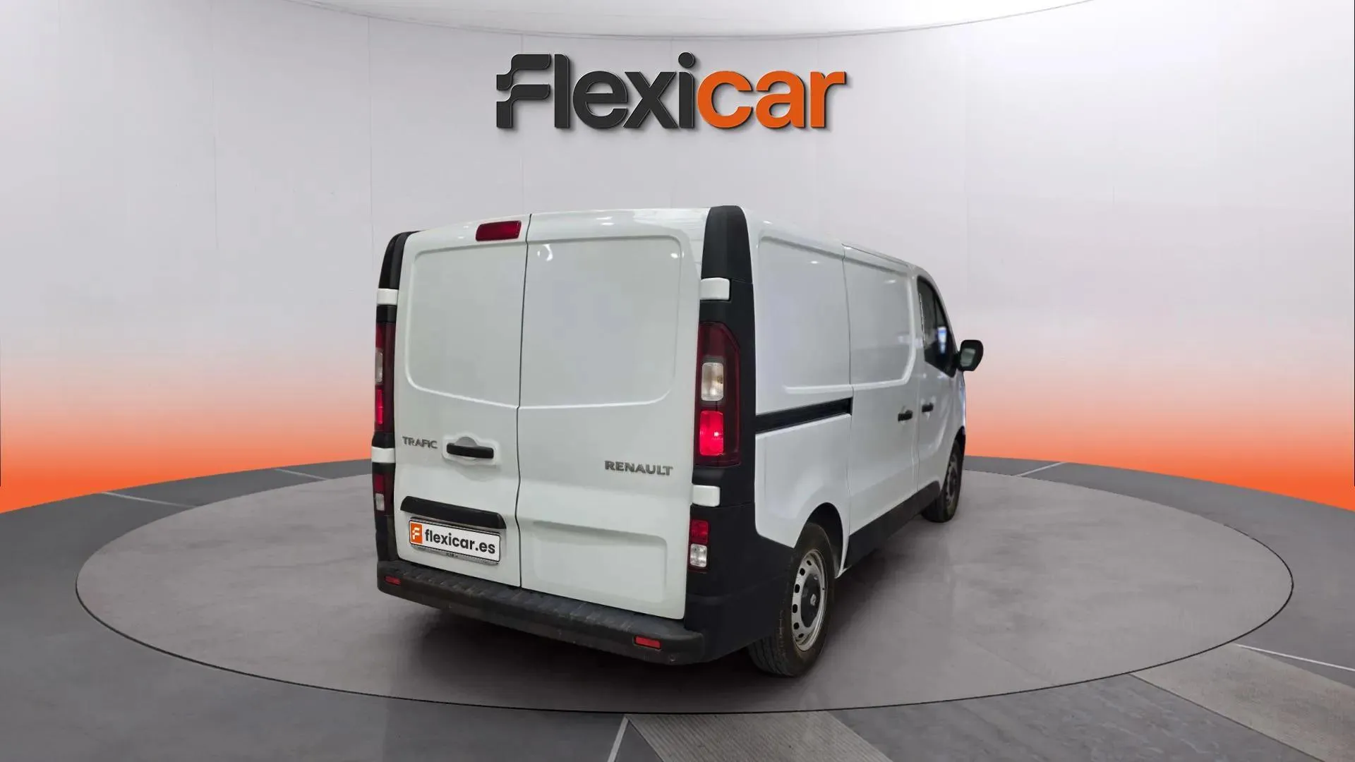Renault Trafic 2.0 - foto 4