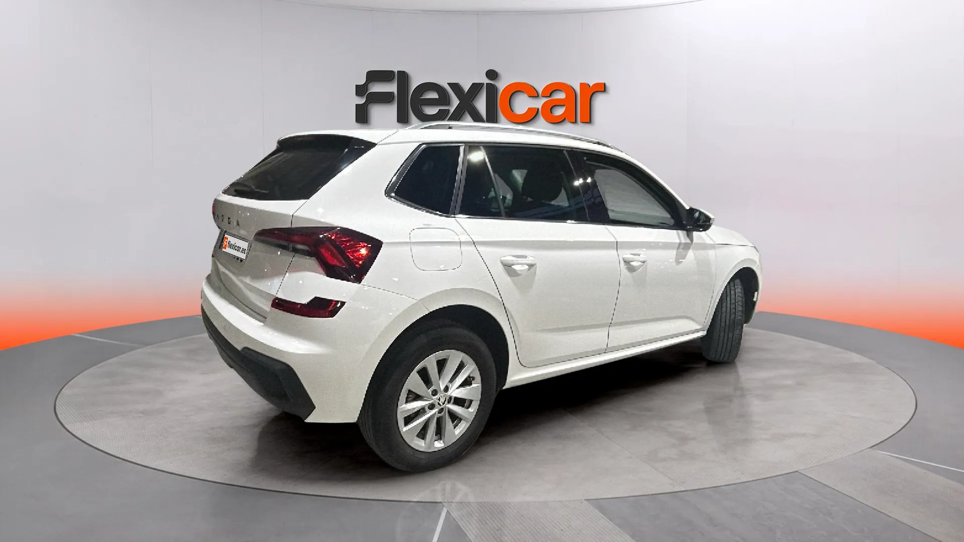 Škoda Kamiq 1.0 TSI DSG Selection - foto 7