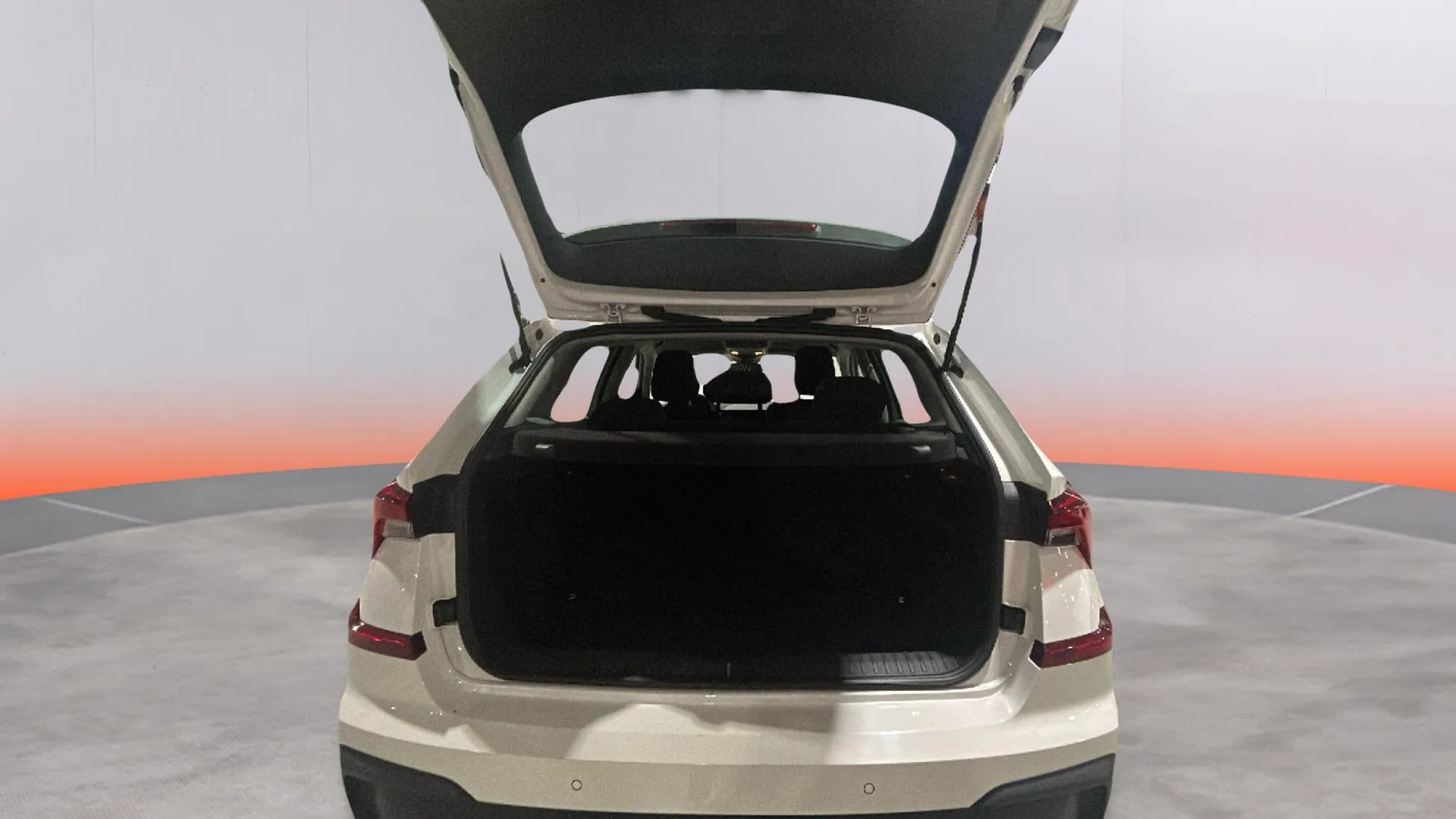 Škoda Kamiq 1.0 TSI DSG Selection - foto 9