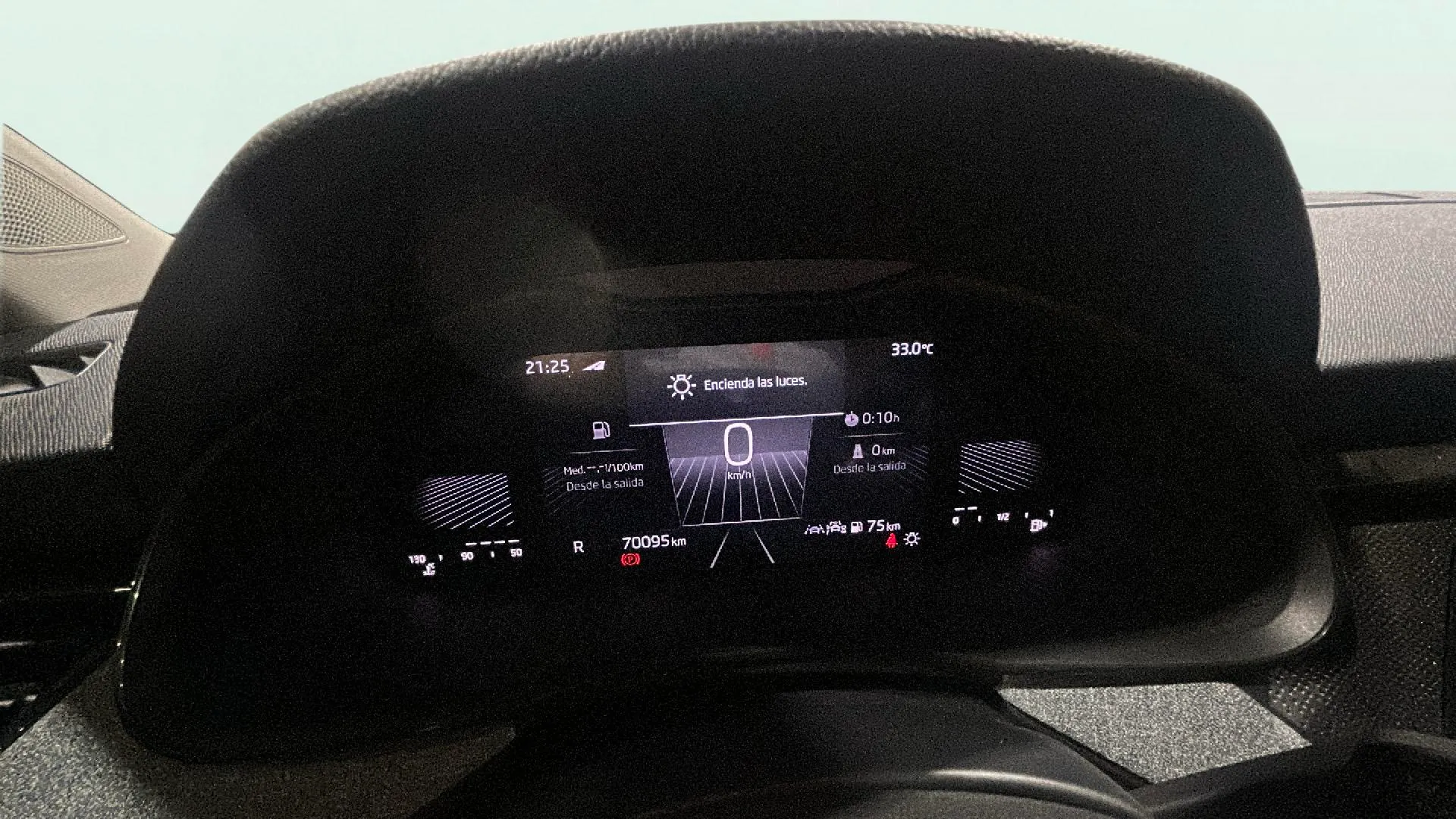 Škoda Kamiq 1.0 TSI DSG Selection - foto 16