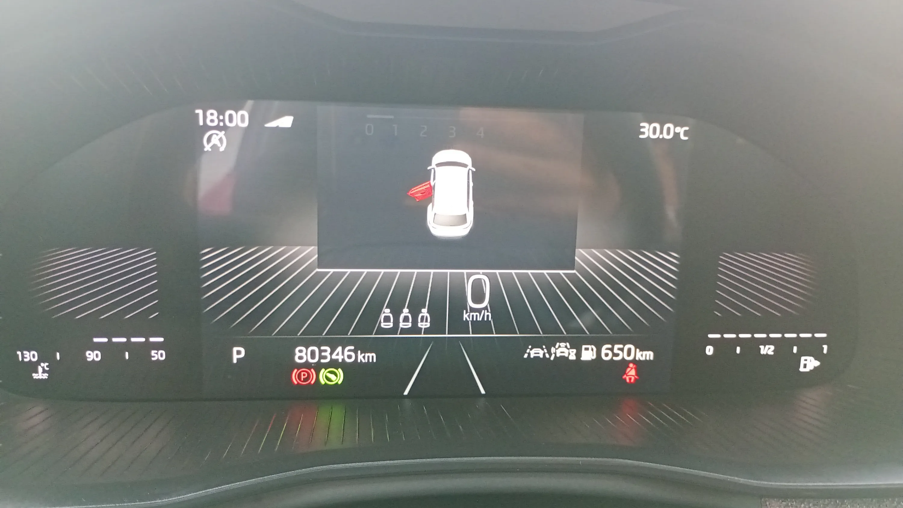 Škoda Kamiq 1.0 TSI DSG Design - foto 12