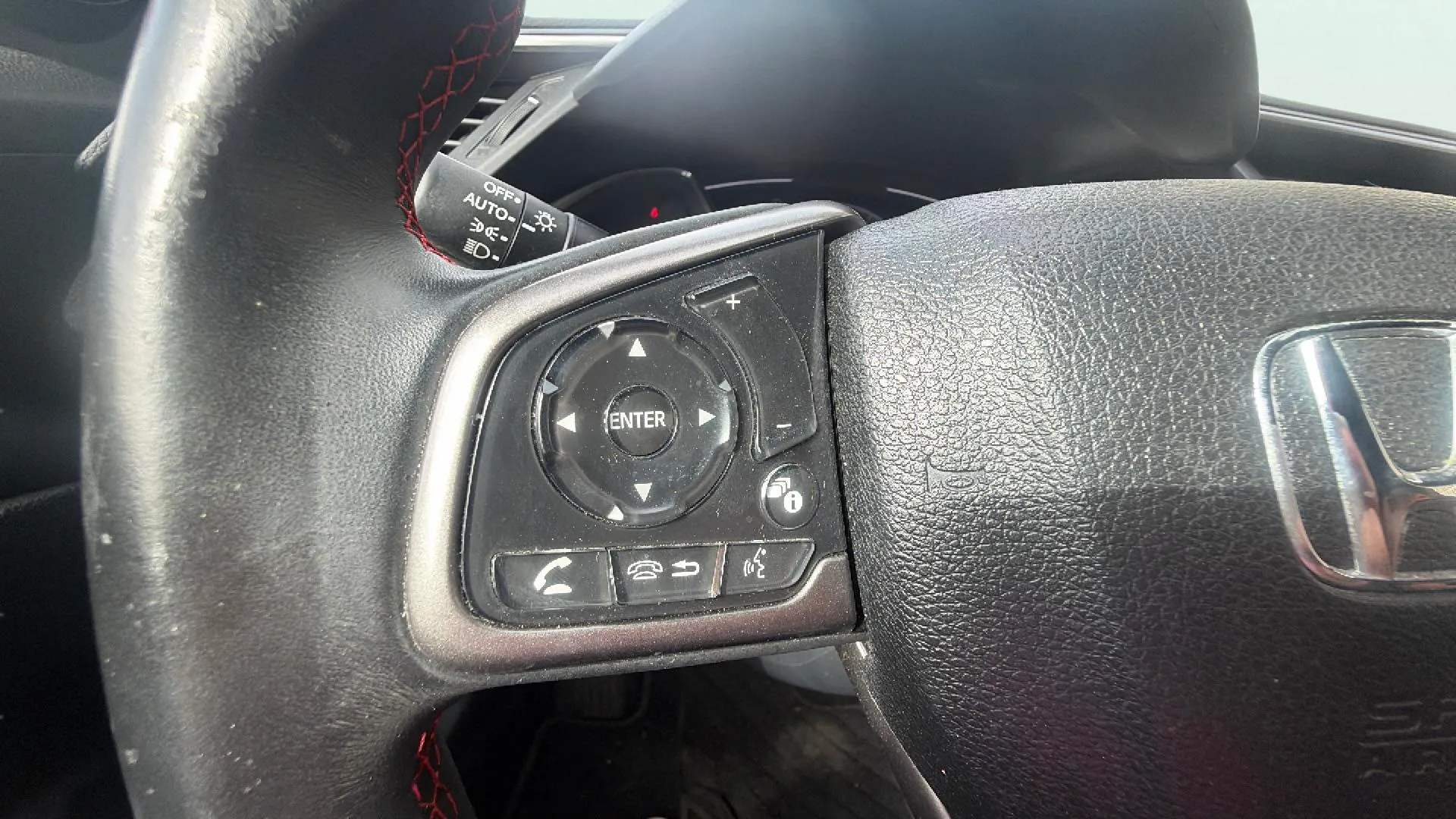 Honda Civic 1.0 I-VTEC Turbo Comf Sport Line - foto 21