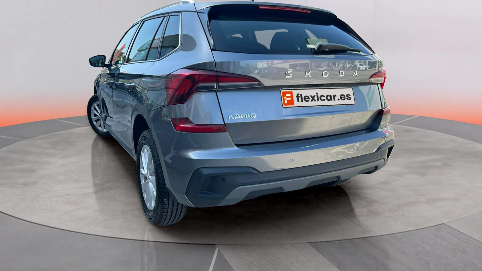 Škoda Kamiq 1.0 TSI DSG Selection - foto 8