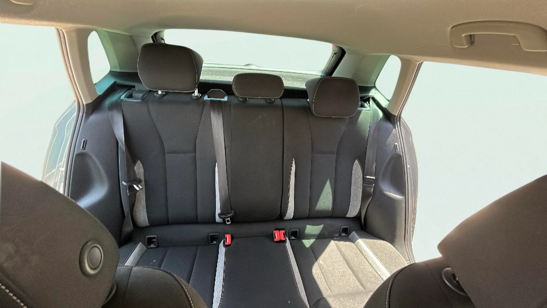 Škoda Kamiq 1.0 TSI DSG Selection - foto 18