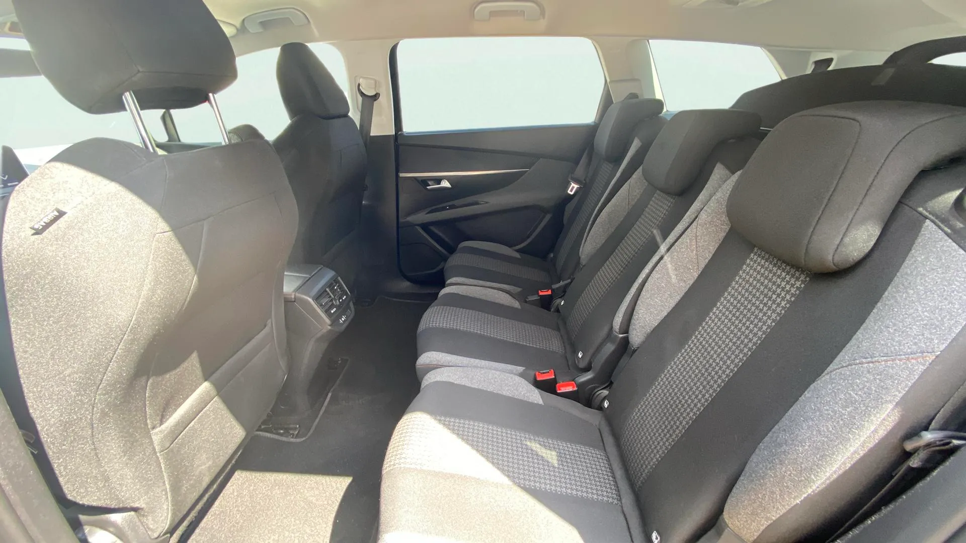 Peugeot 5008 Active BlueHDi EAT8 - foto 18