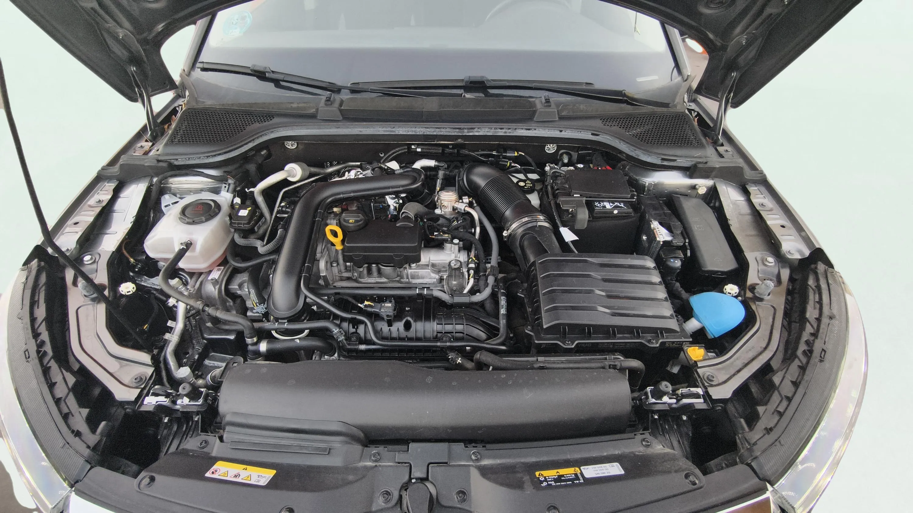 Škoda Kamiq 1.0 TSI DSG Selection - foto 17