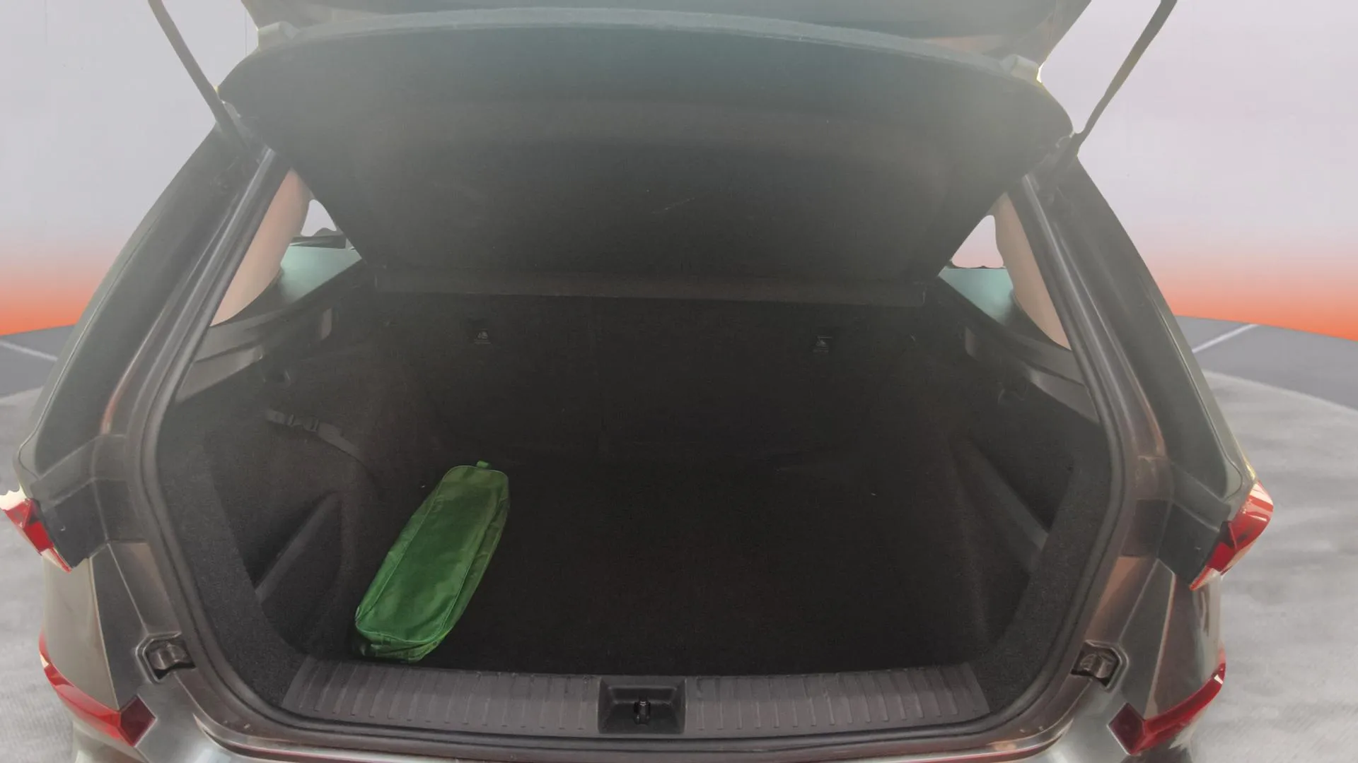 Škoda Kamiq 1.0 TSI DSG Selection - foto 15