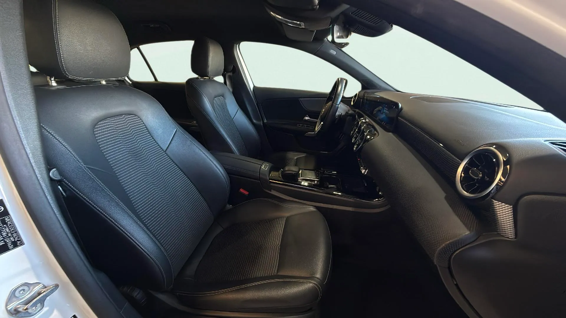 Mercedes-Benz Clase A A 250 e - foto 13