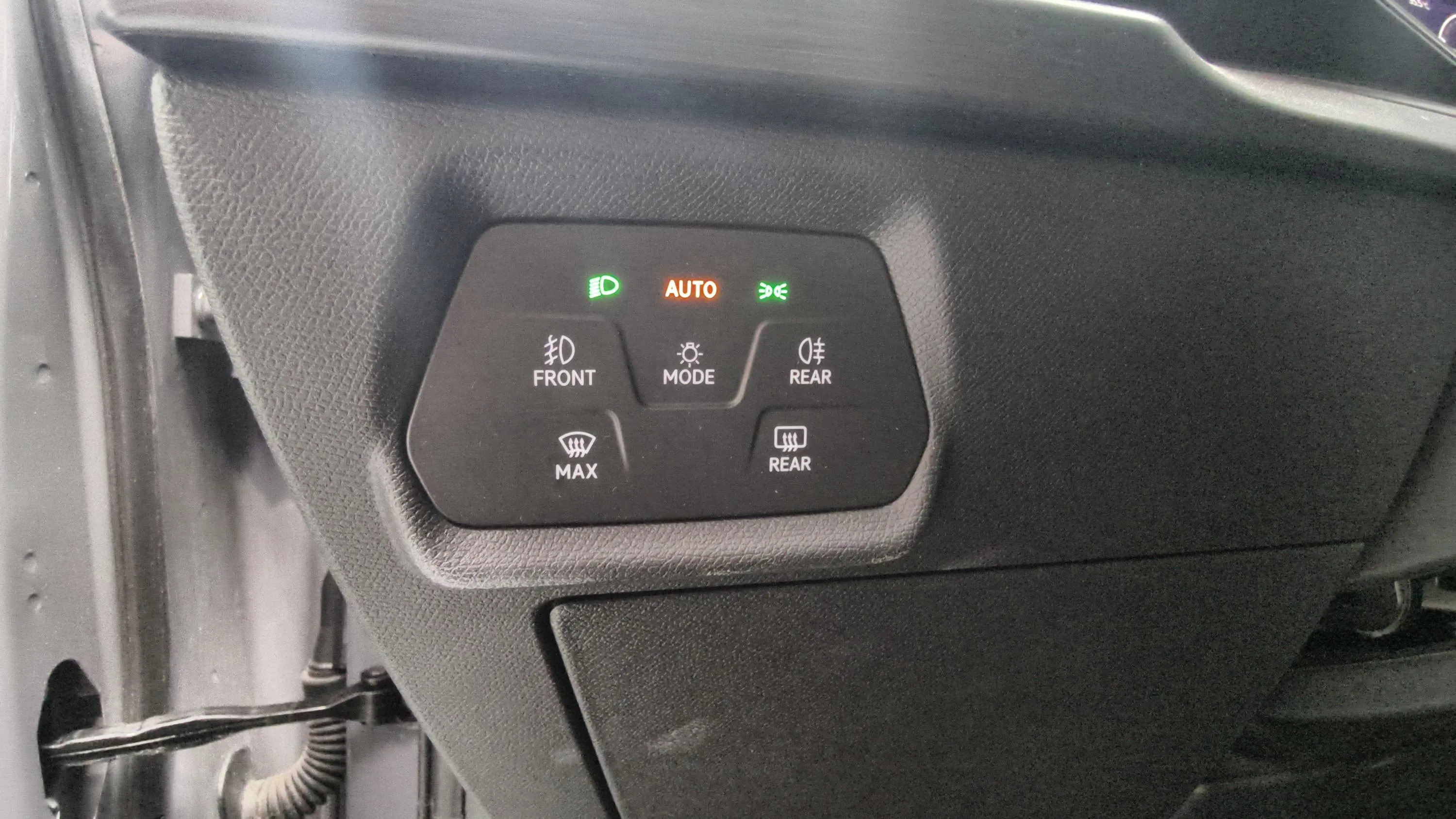 Cupra Formentor 1.5 TSI DSG - foto 20