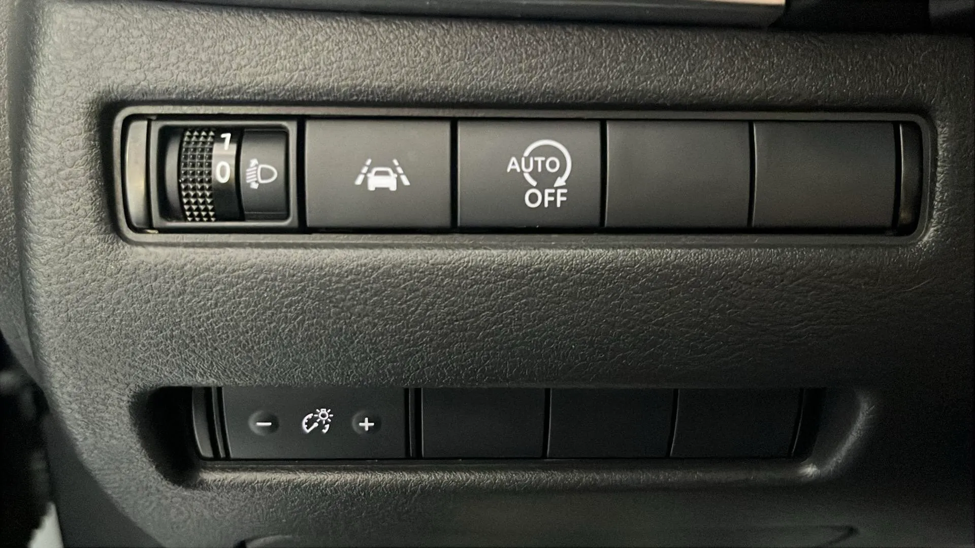 Nissan Qashqai DIG-T mHEV Xtronic Tekna - foto 24