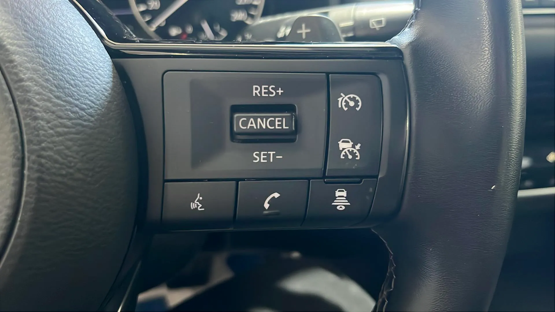 Nissan Qashqai DIG-T mHEV Xtronic Tekna - foto 23