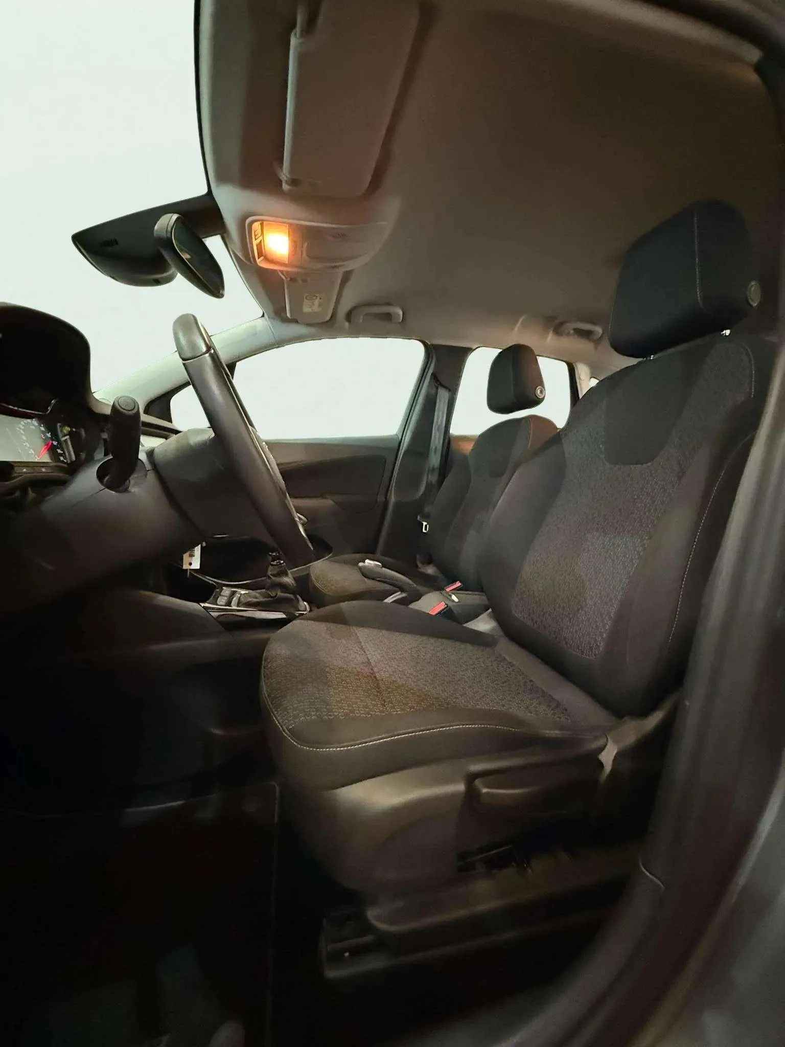 Opel Crossland x - foto 25