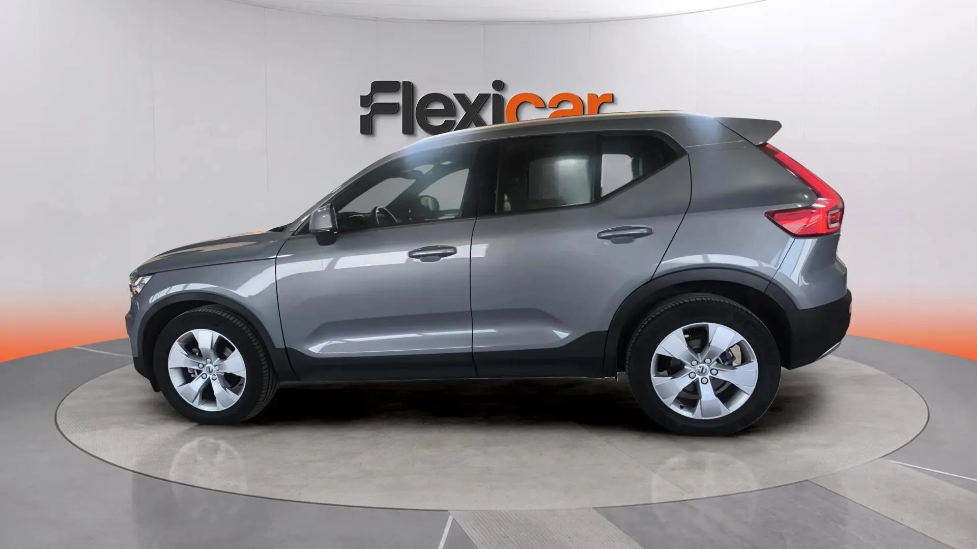 Volvo XC40 1.5 T3 Momentum - foto 4