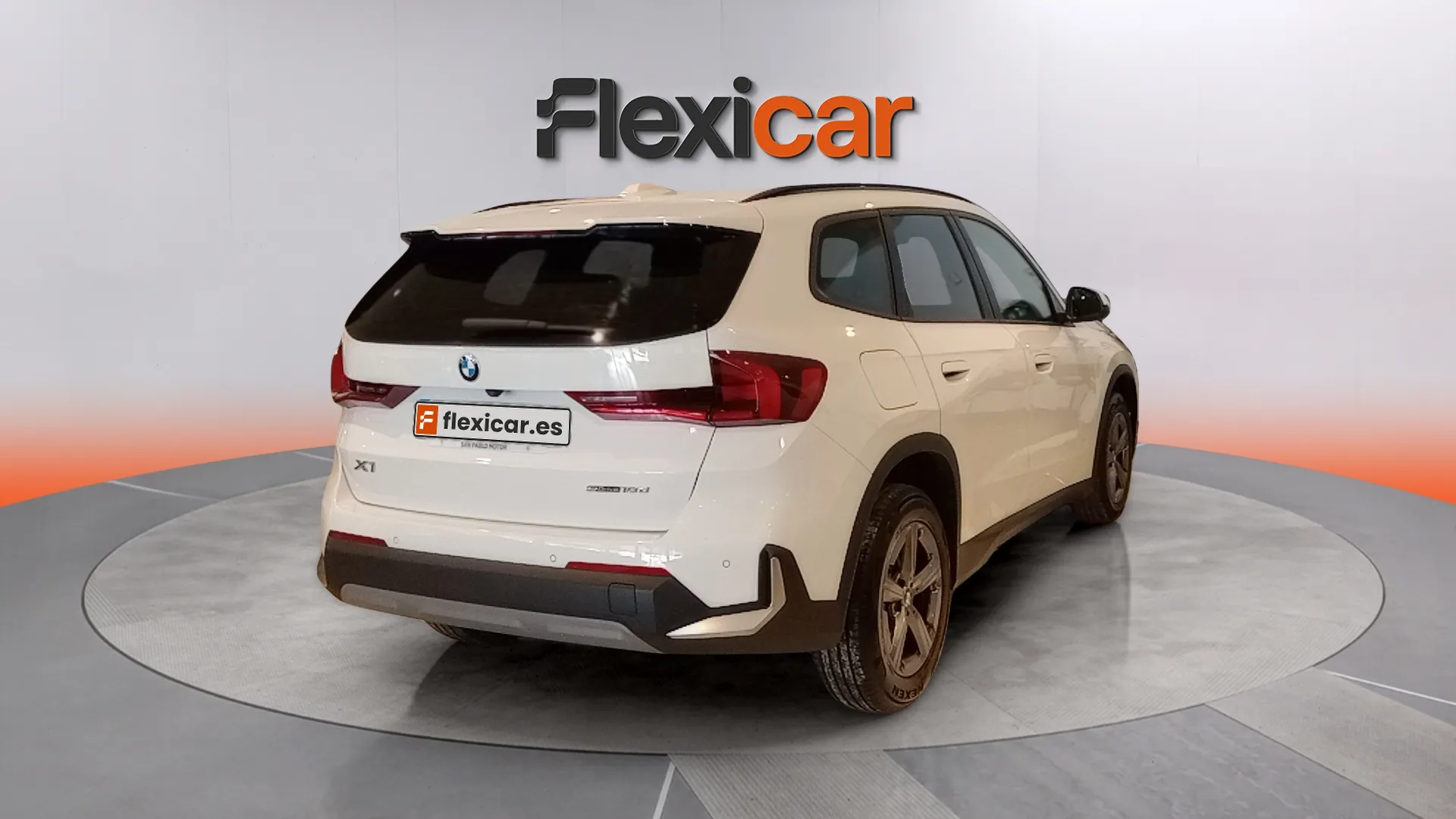 BMW X1 sDrive18d - foto 7