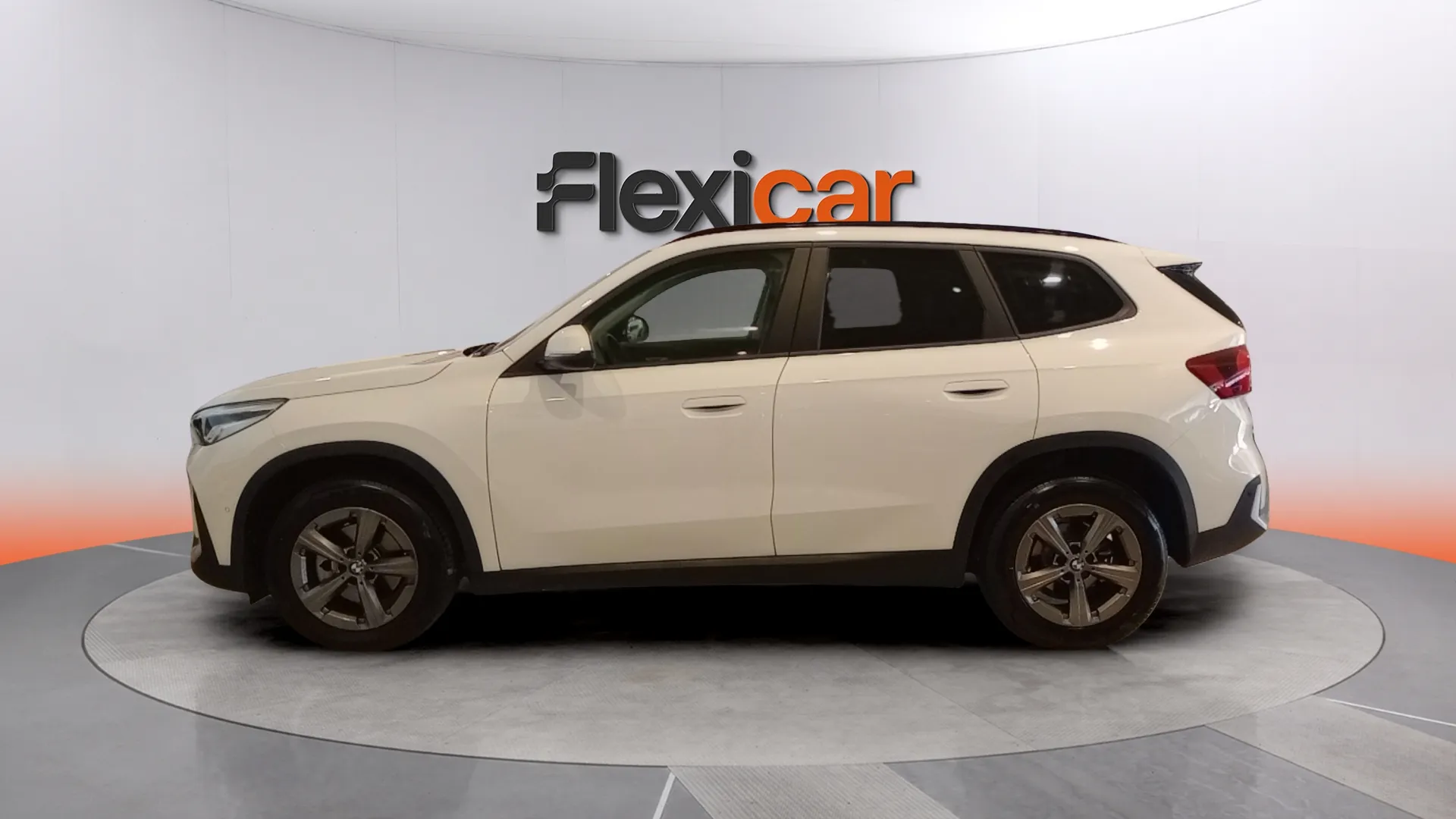 BMW X1 sDrive18d - foto 4
