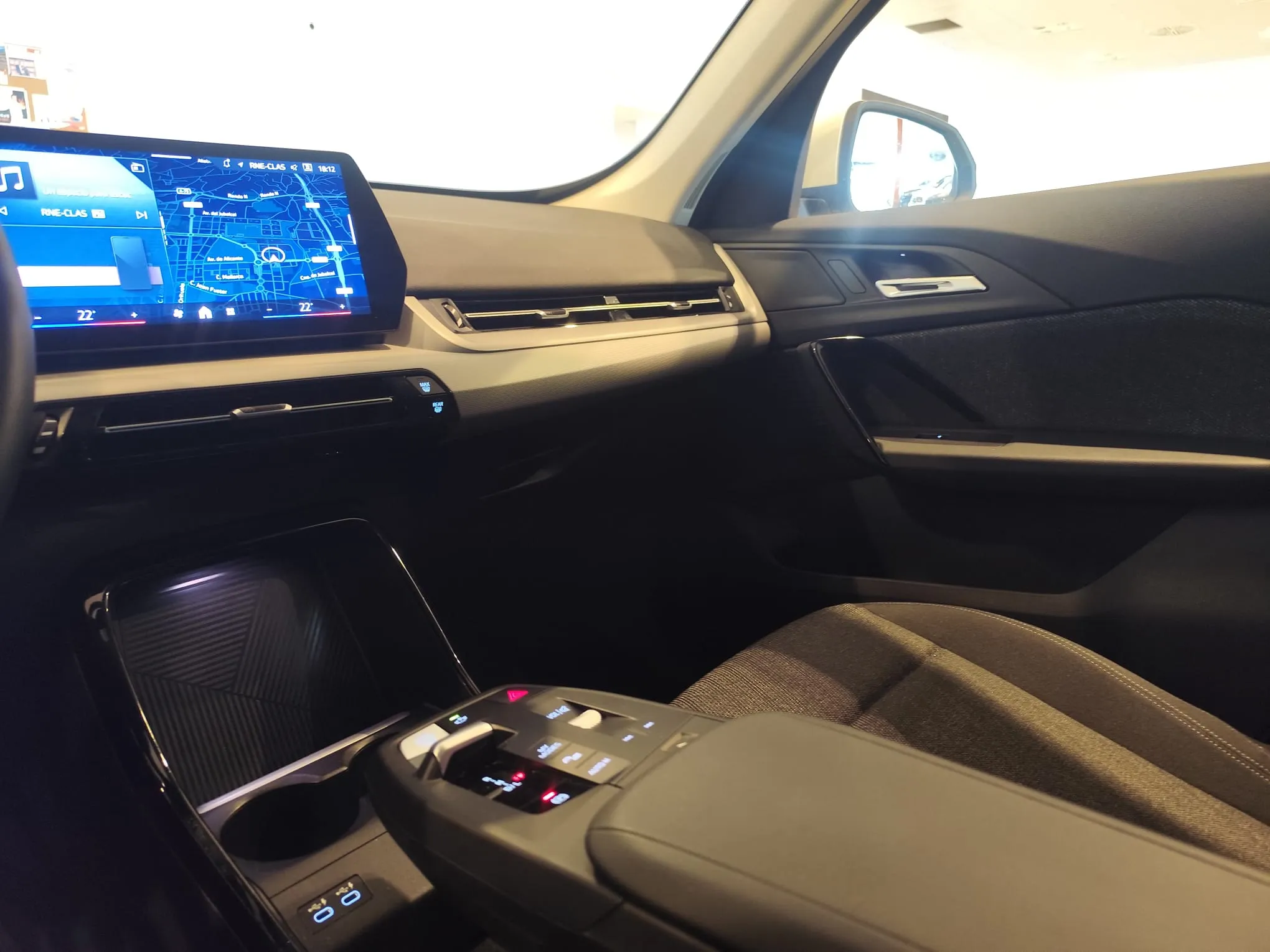 BMW X1 sDrive18d - foto 19